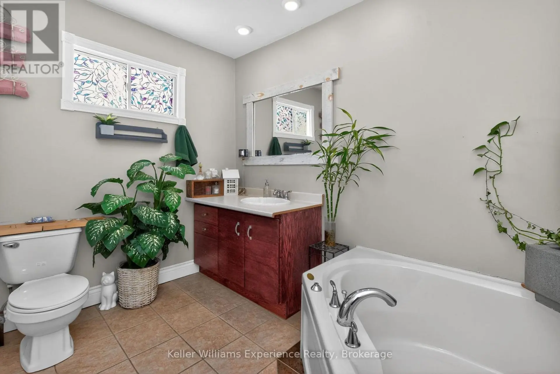 107 PINE STREET - Image 10