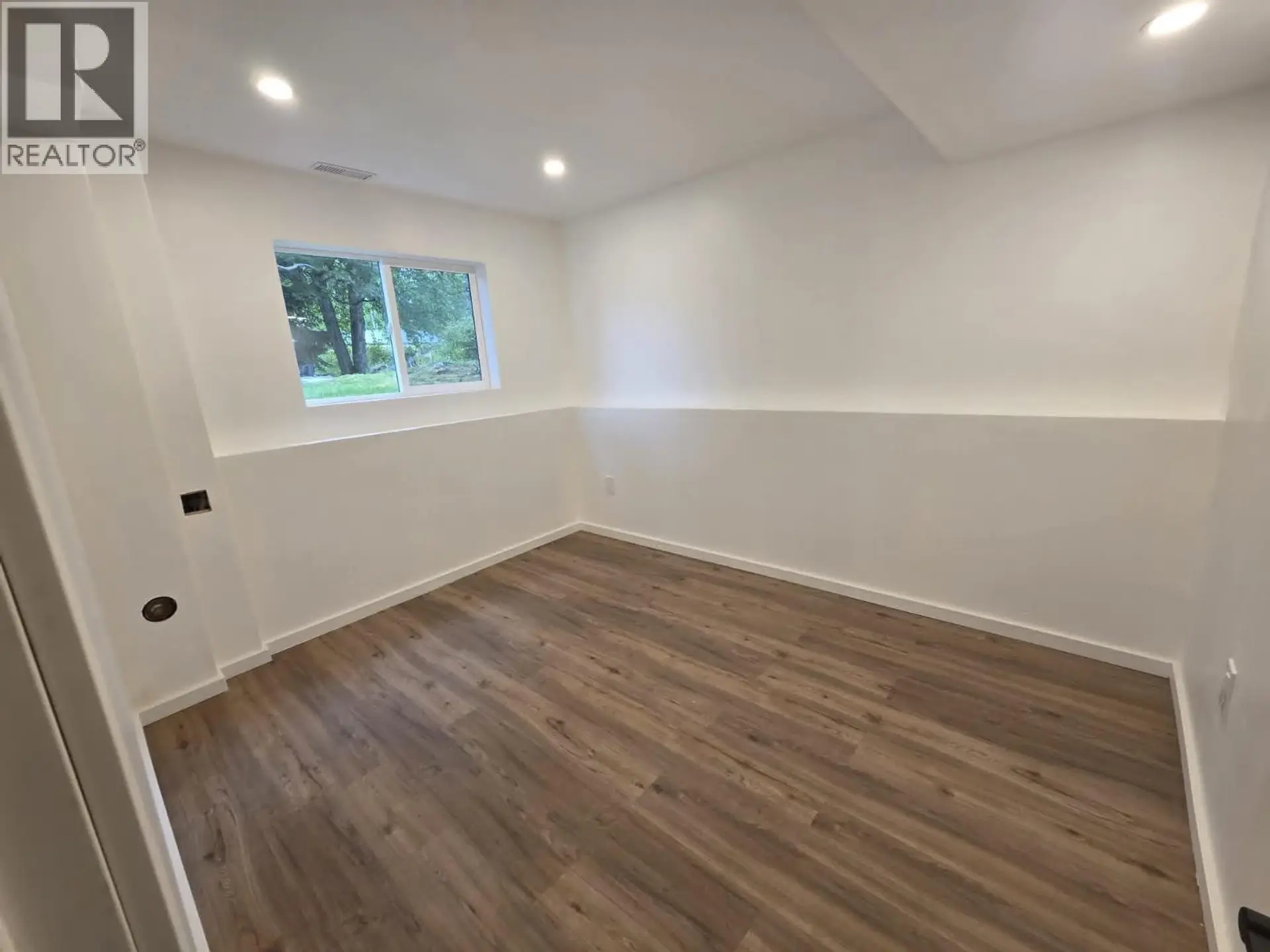 4931 GAIR AVENUE - Image 11
