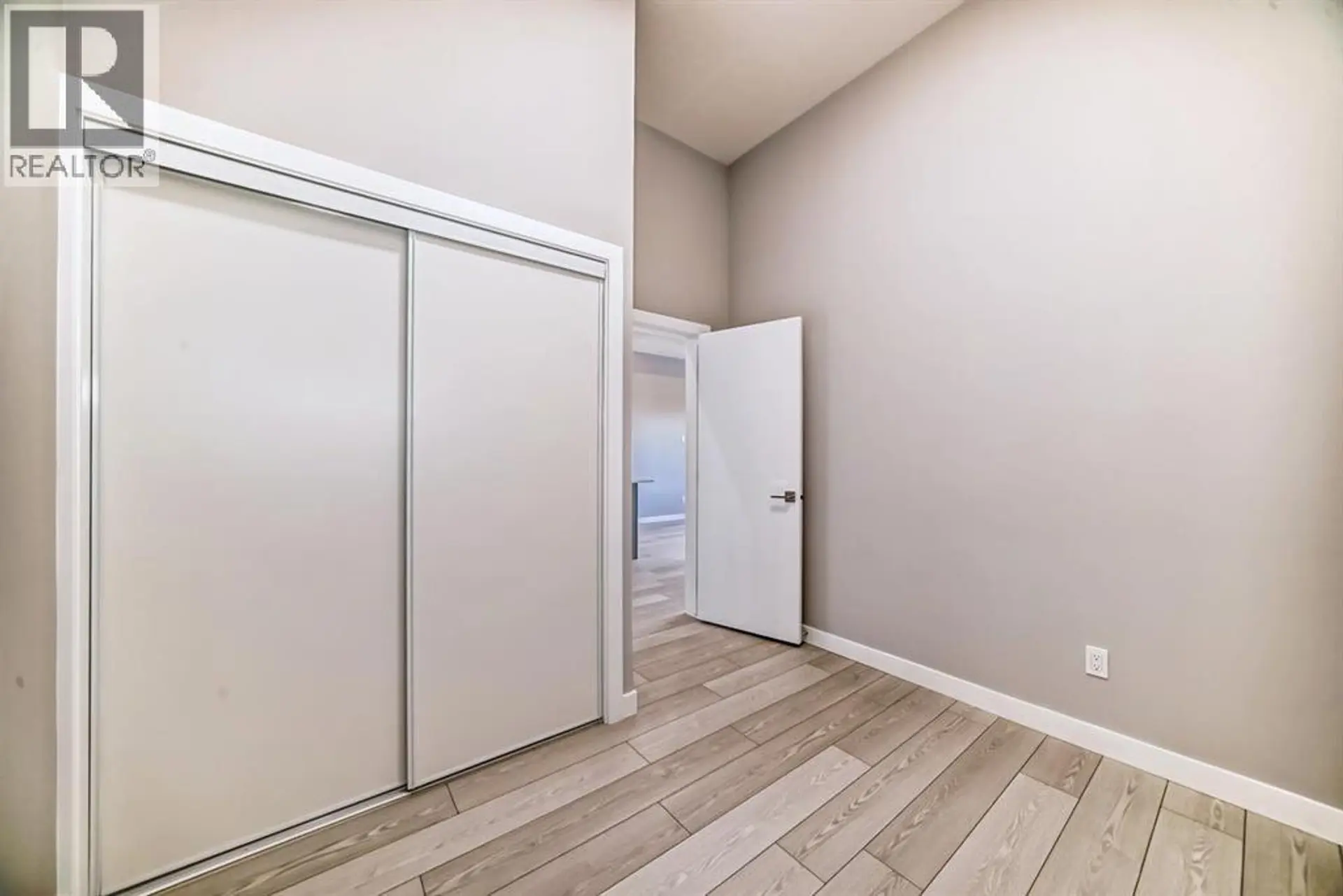 #1113 60 Skyview Ranch Road NE - Image 13