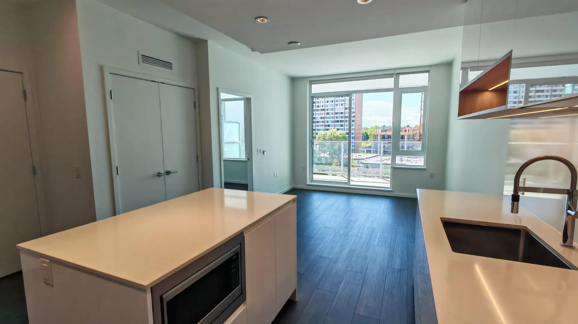 #606 6200 Minoru Boulevard - Image 5
