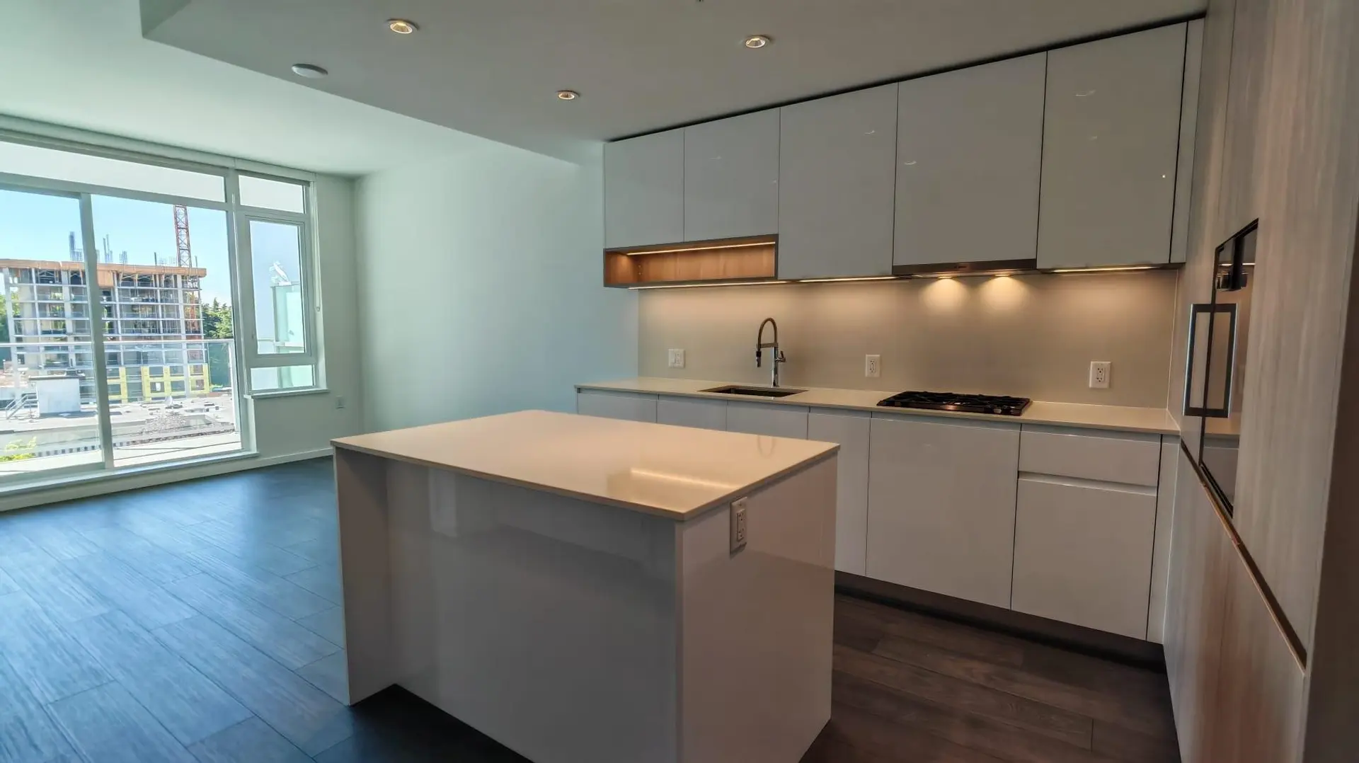 #606 6200 Minoru Boulevard - Image 4