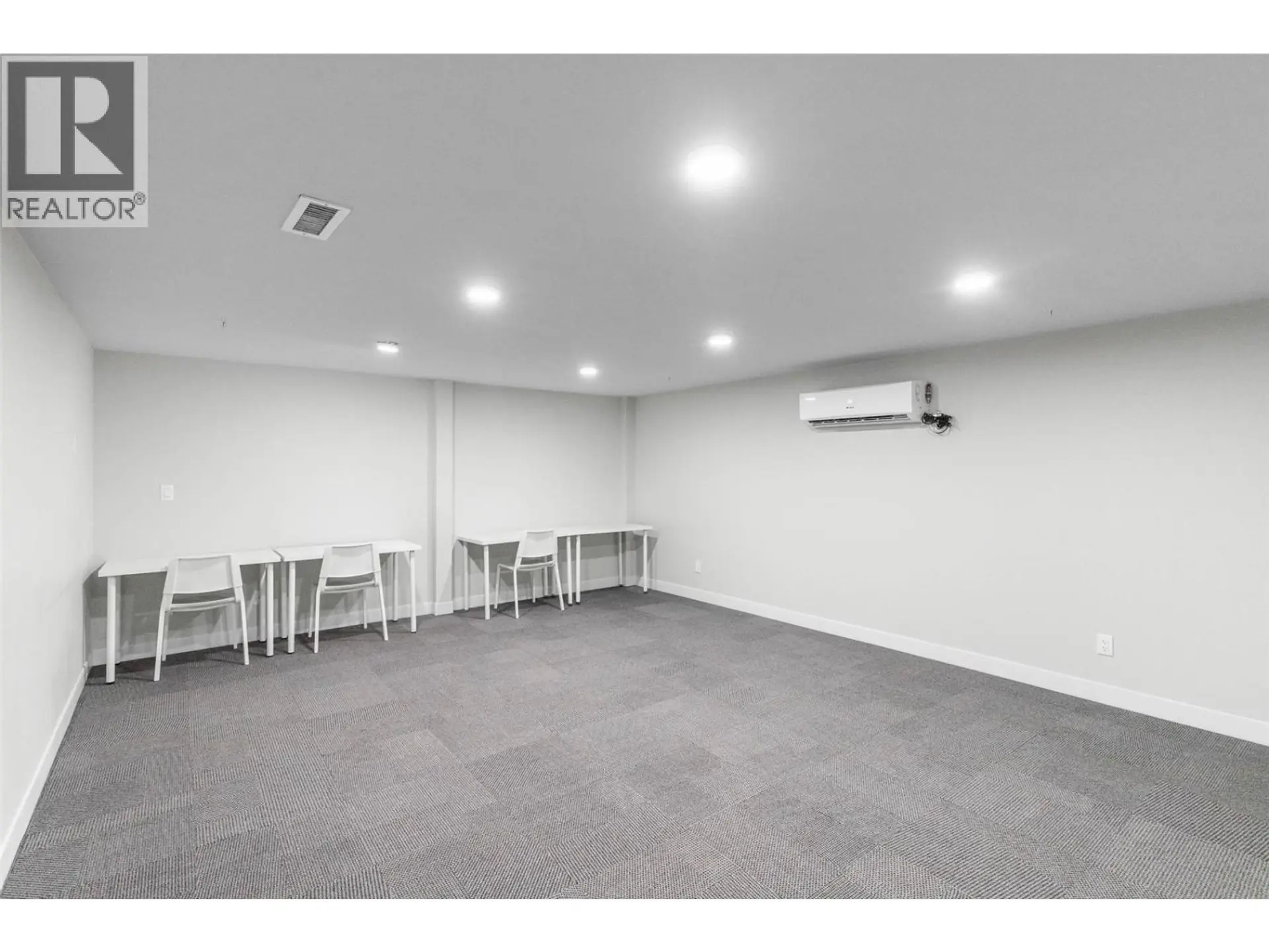 #224 345 Dougall Road N - Image 13