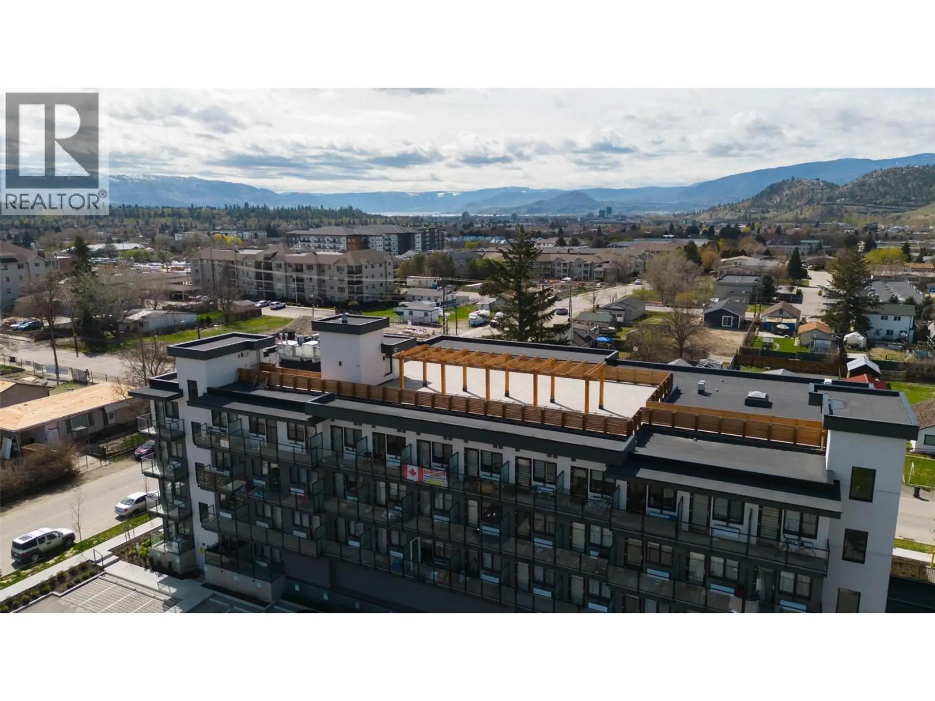 #224 345 Dougall Road N - Image 18