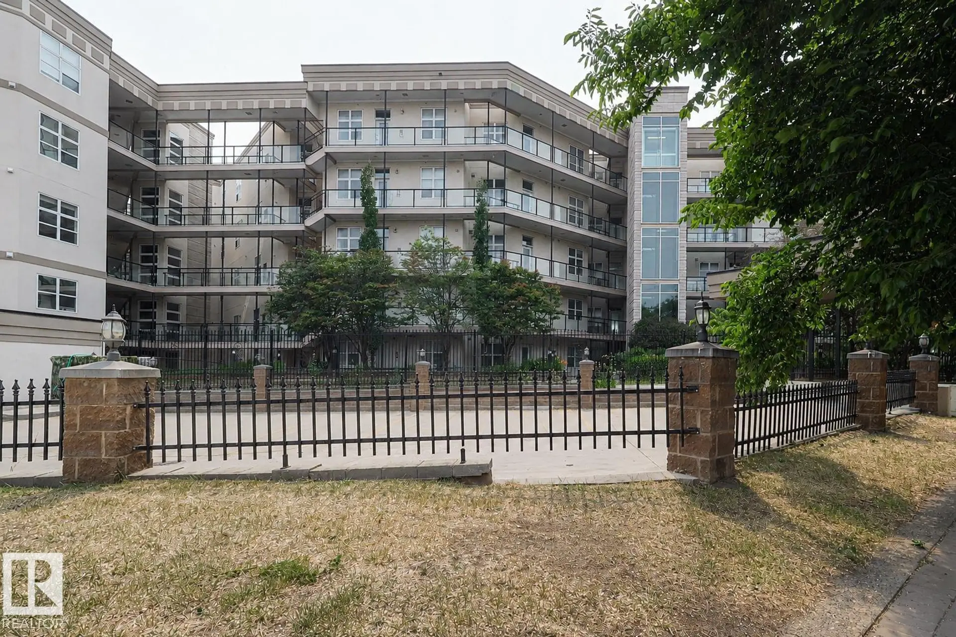 #113 9507 101 AV NW - Image 14