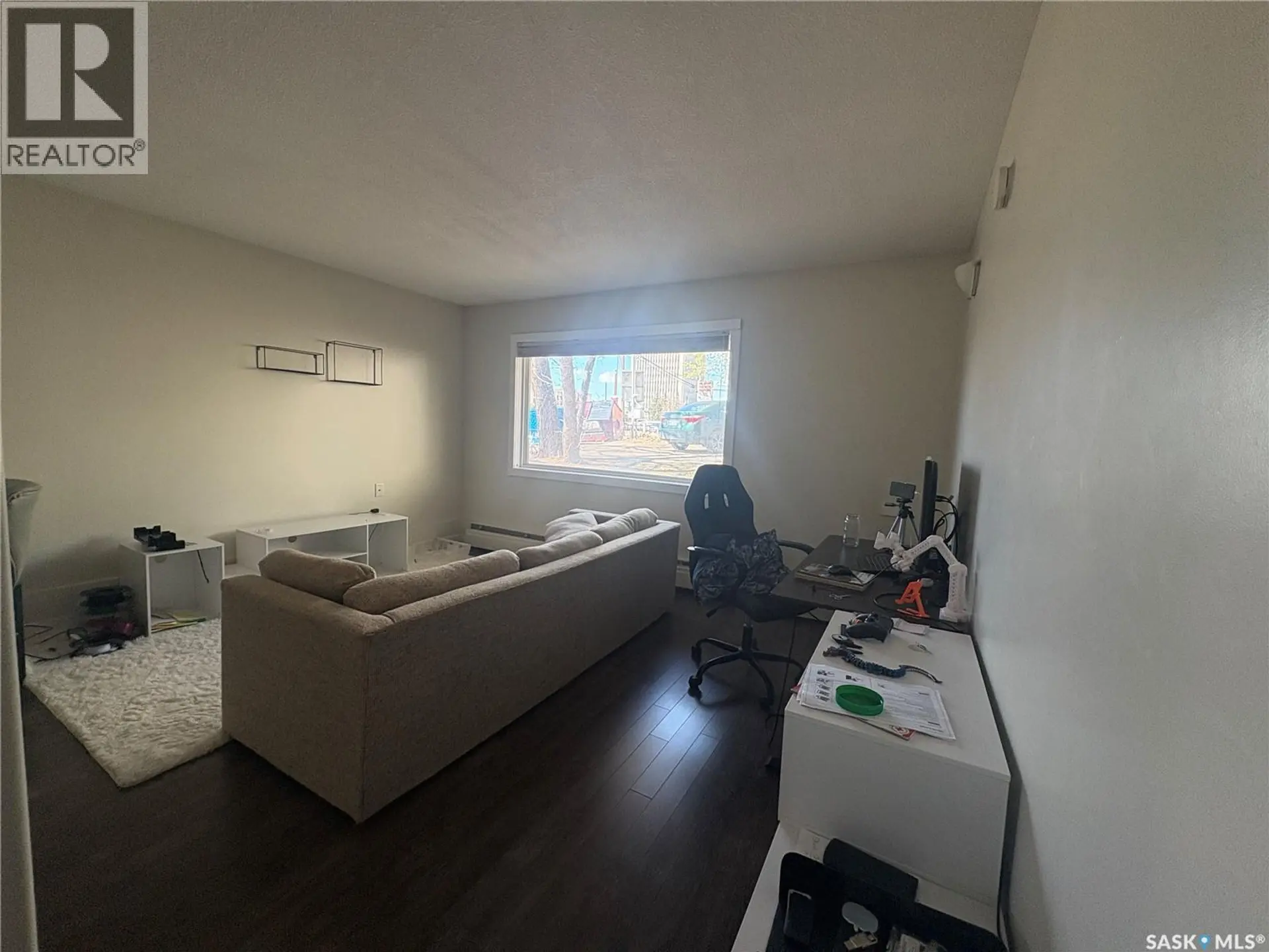 #3 2060 Lorne STREET - Image 7