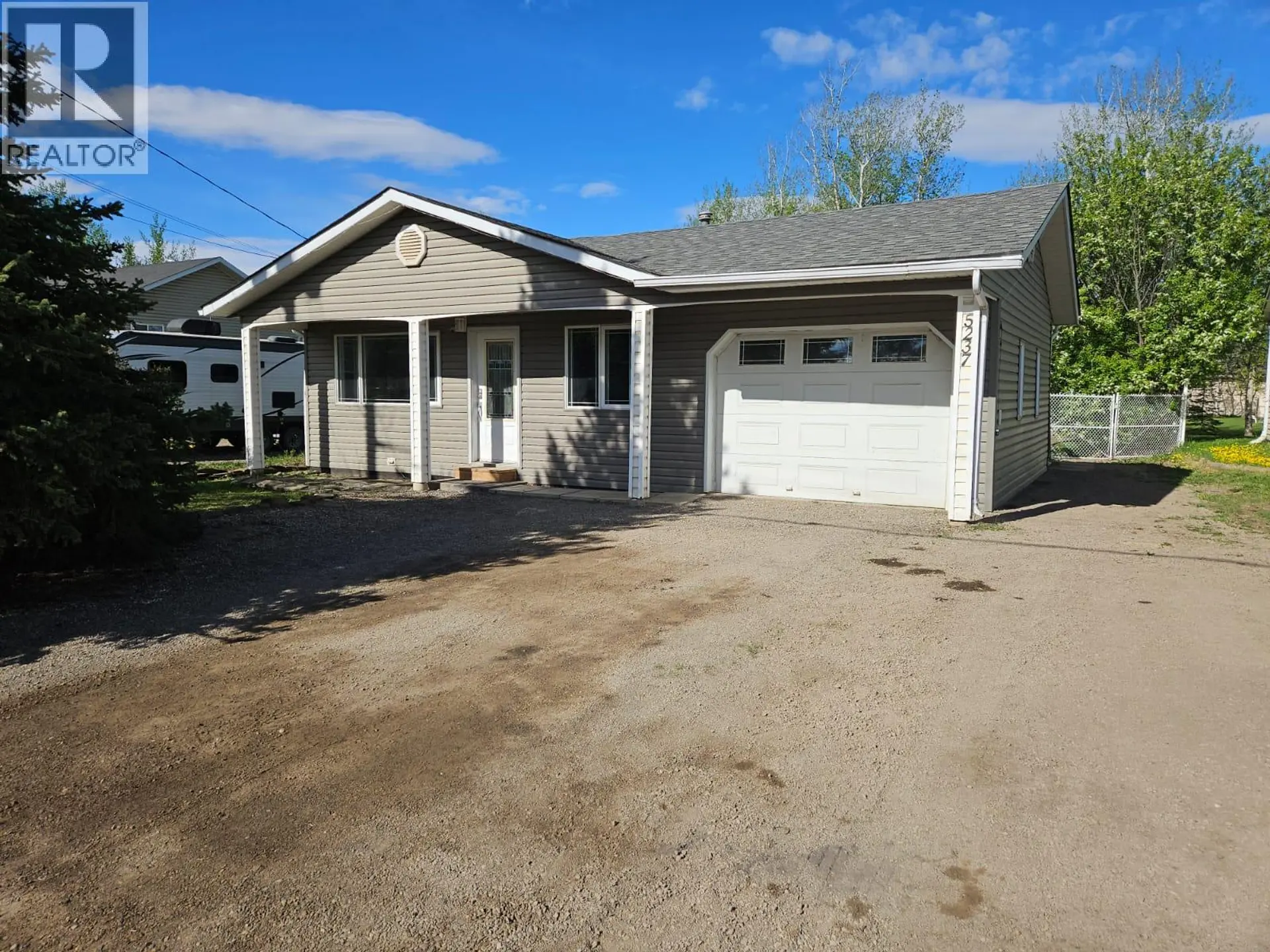 Property at 5237 42 Street NE, Chetwynd, BC