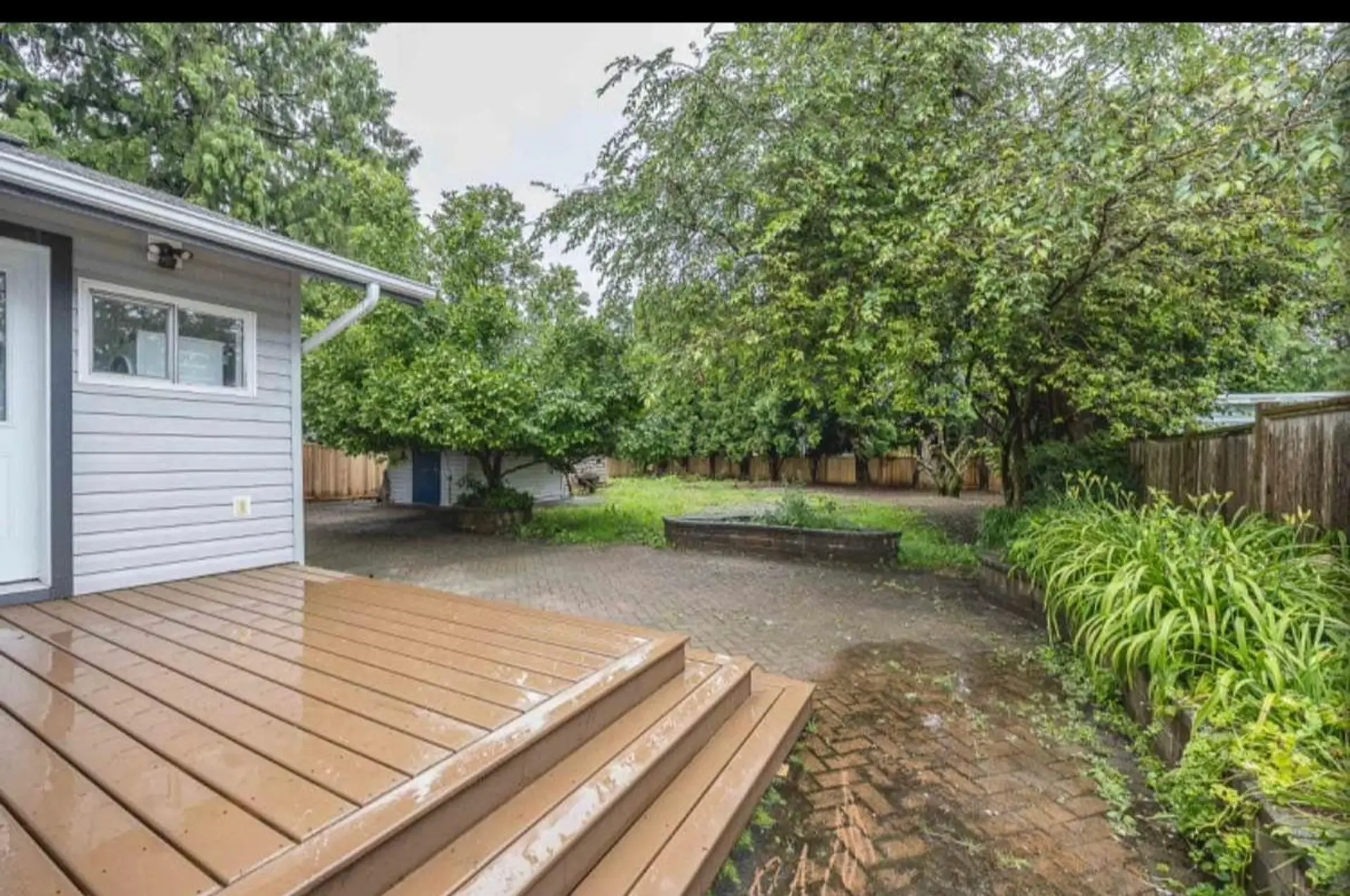 #20367 Kent Street - Image 12