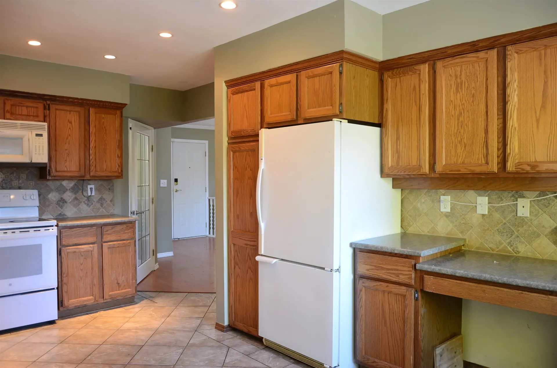 6759 Carncross Crescent - Image 6