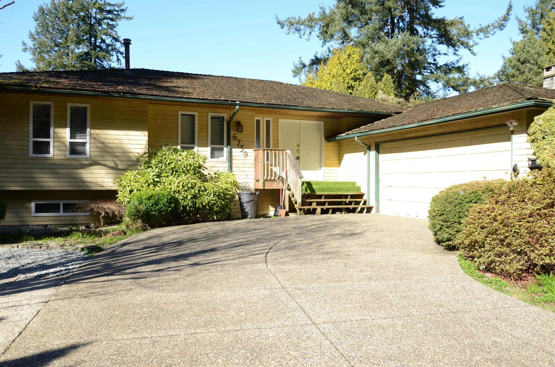Property at 6759 Carncross Crescent, Delta, BC