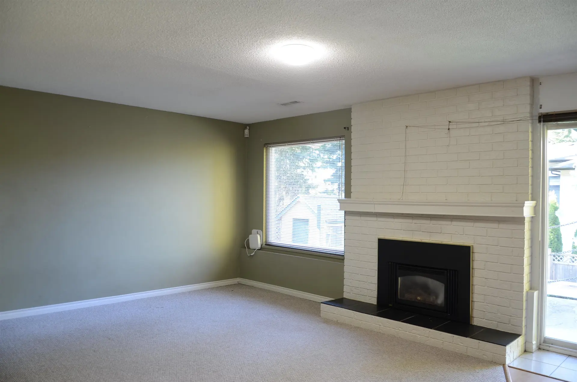 6759 Carncross Crescent - Image 14