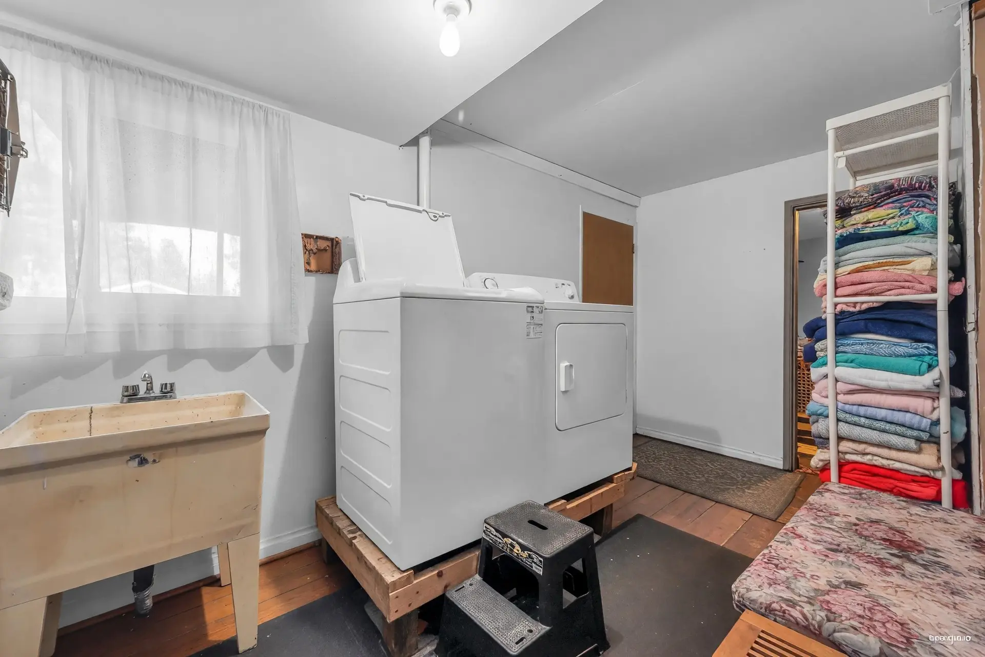 3786 Killarney Street - Image 19