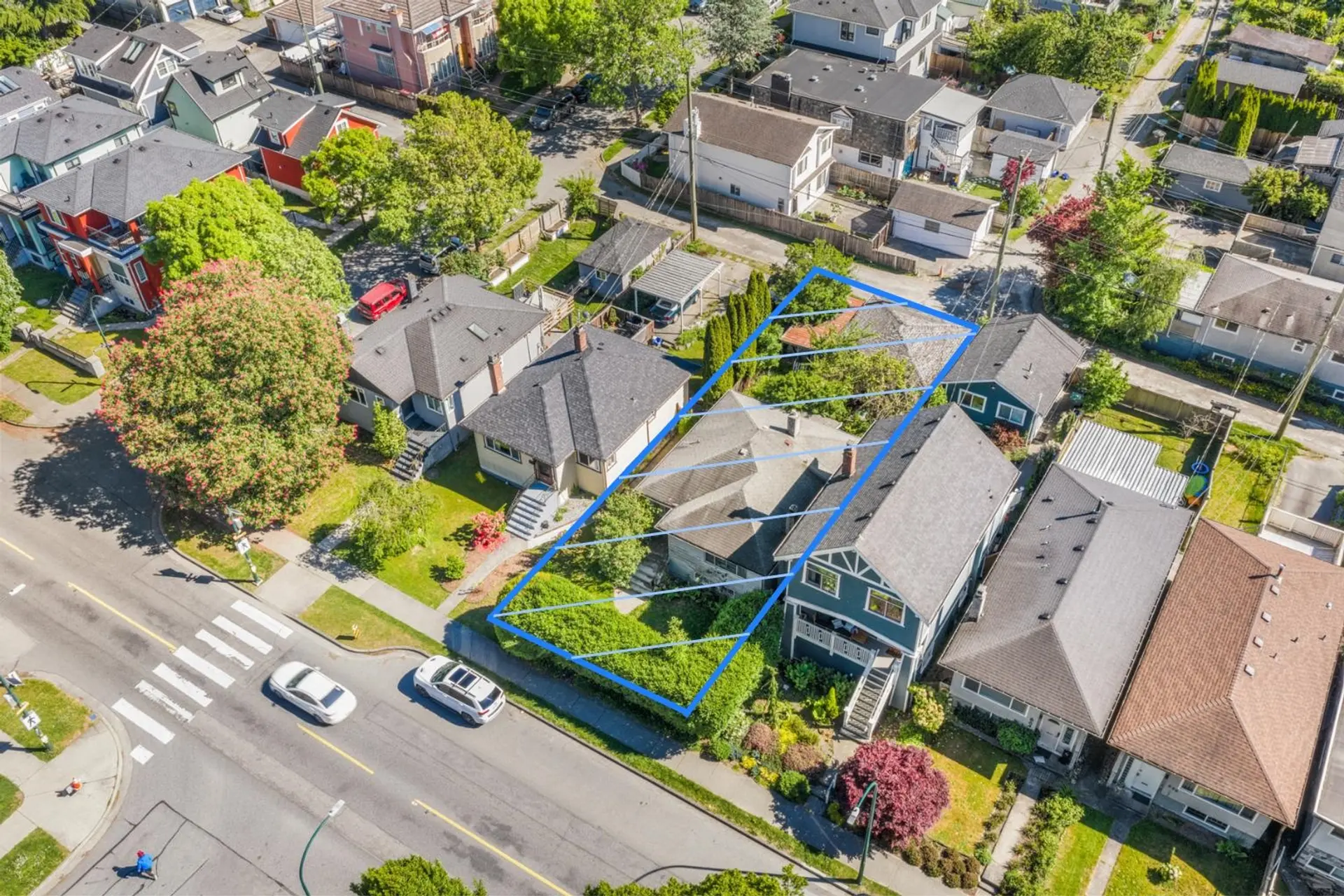 880 E 33rd Avenue - Image 7