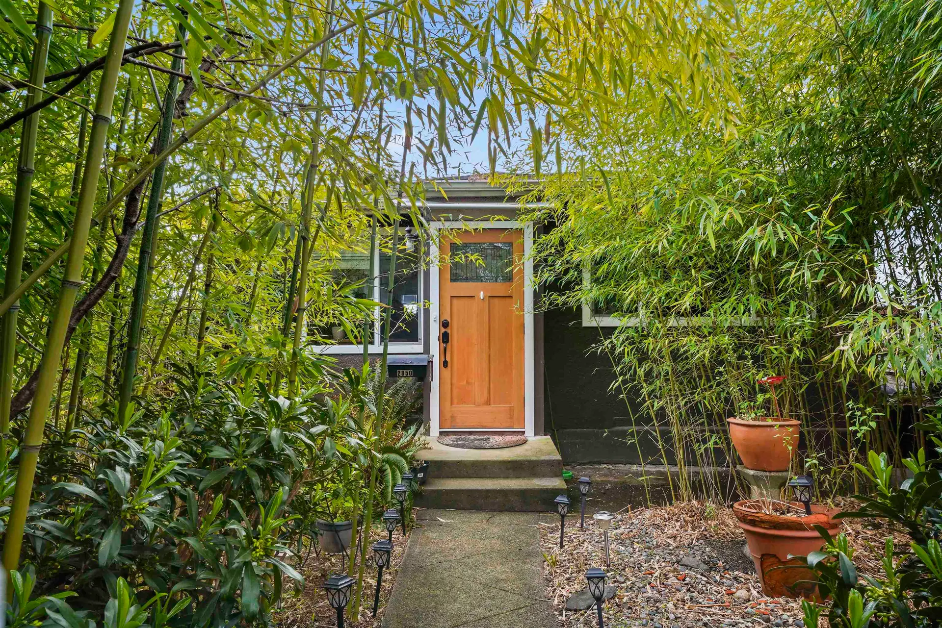 Property at 2850 E 6th Avenue, Vancouver, BC
