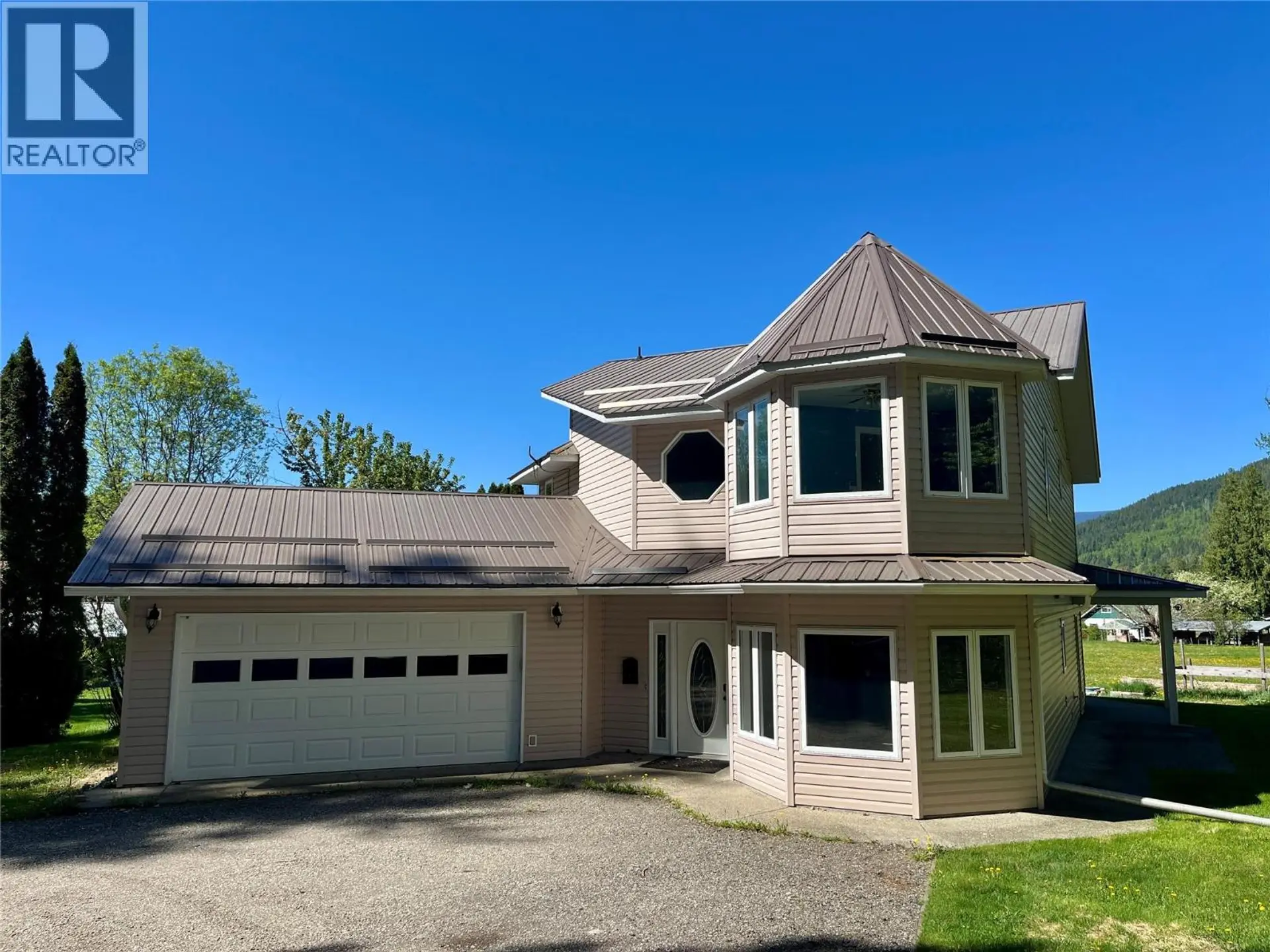 Property at 1830 Stepp Pit Road, Sicamous, BC