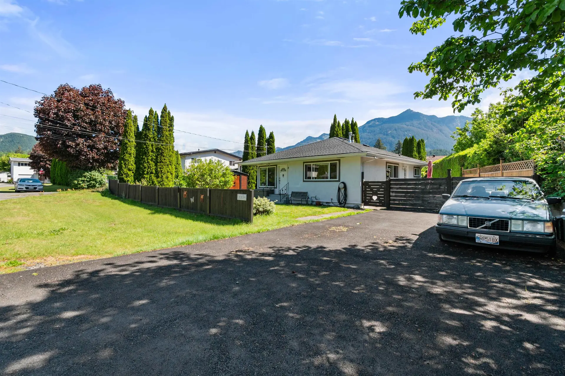 Property at 435 Hemlock Avenue, Hope, BC
