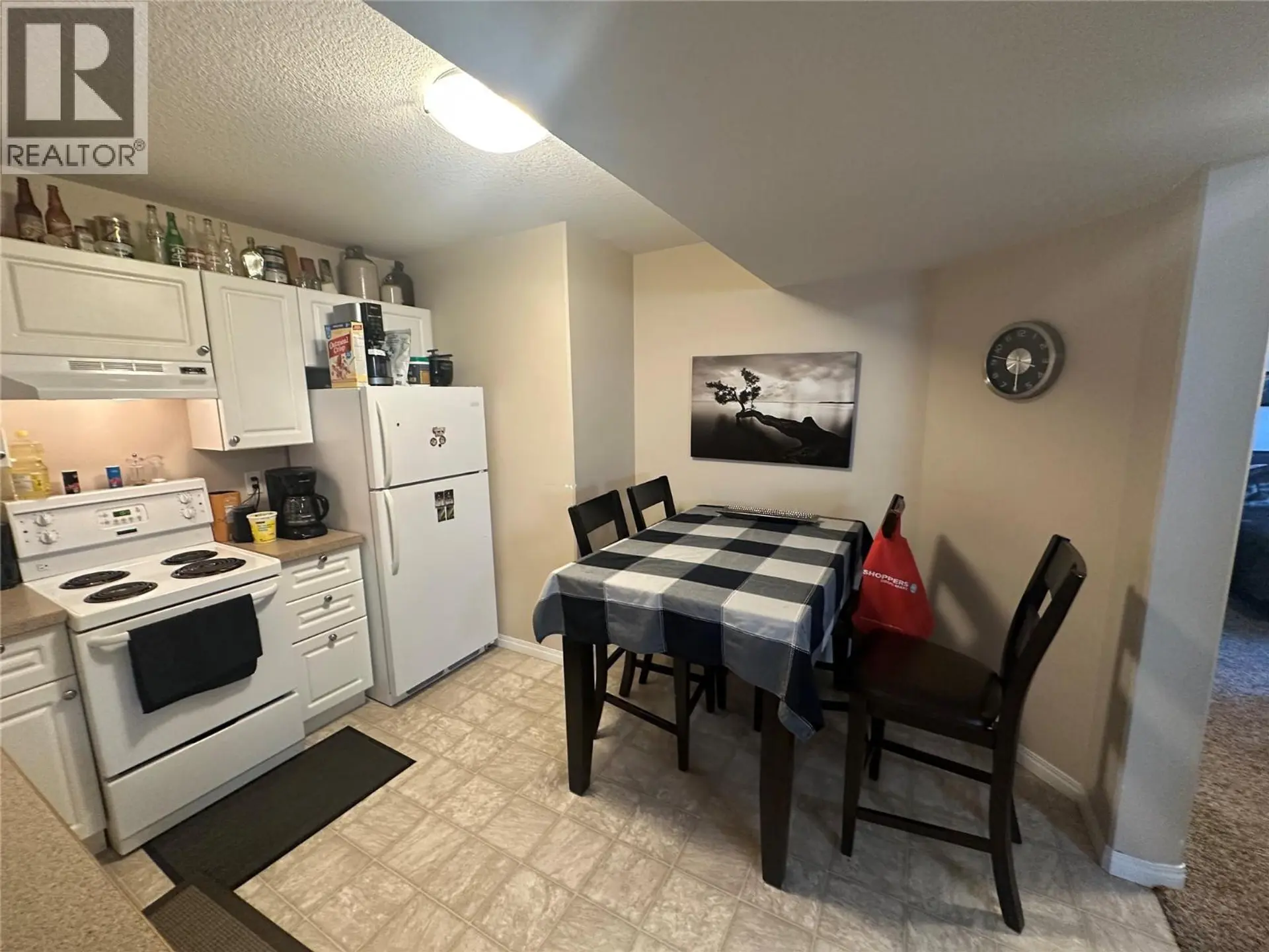 8713 19A Street - Image 12