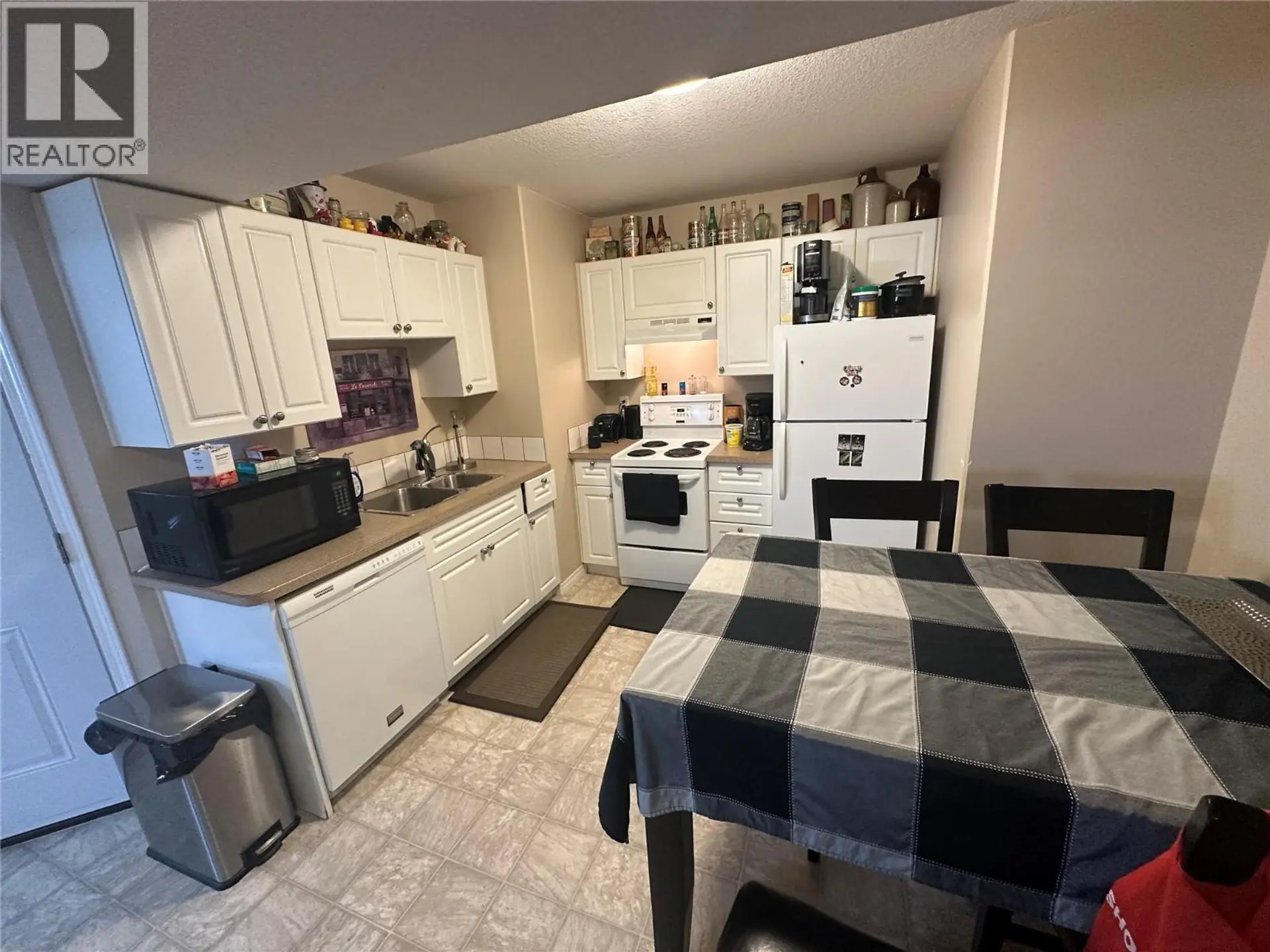 8713 19A Street - Image 11