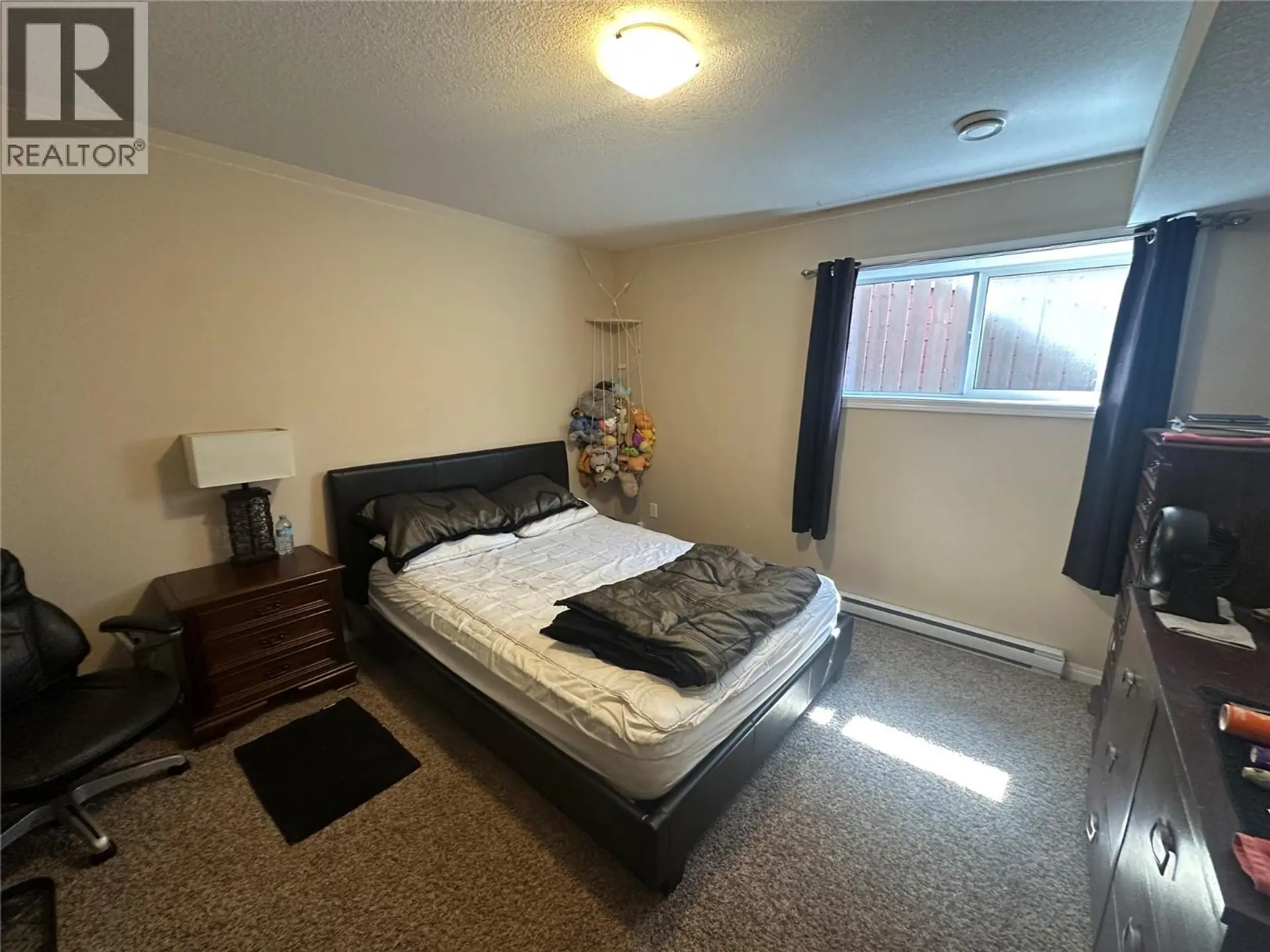 8713 19A Street - Image 14