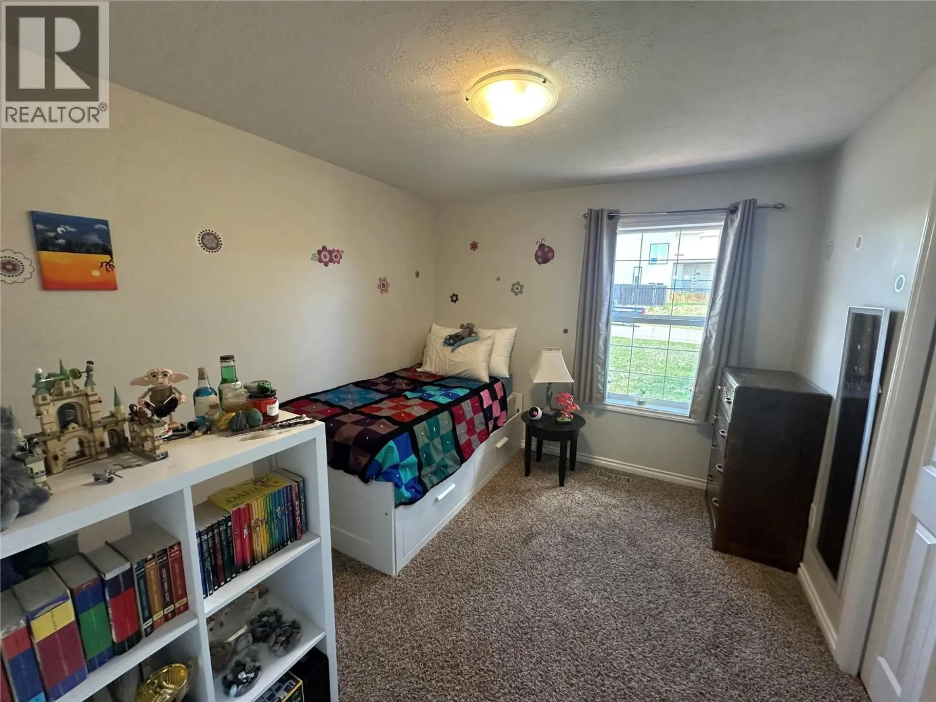 8713 19A Street - Image 8