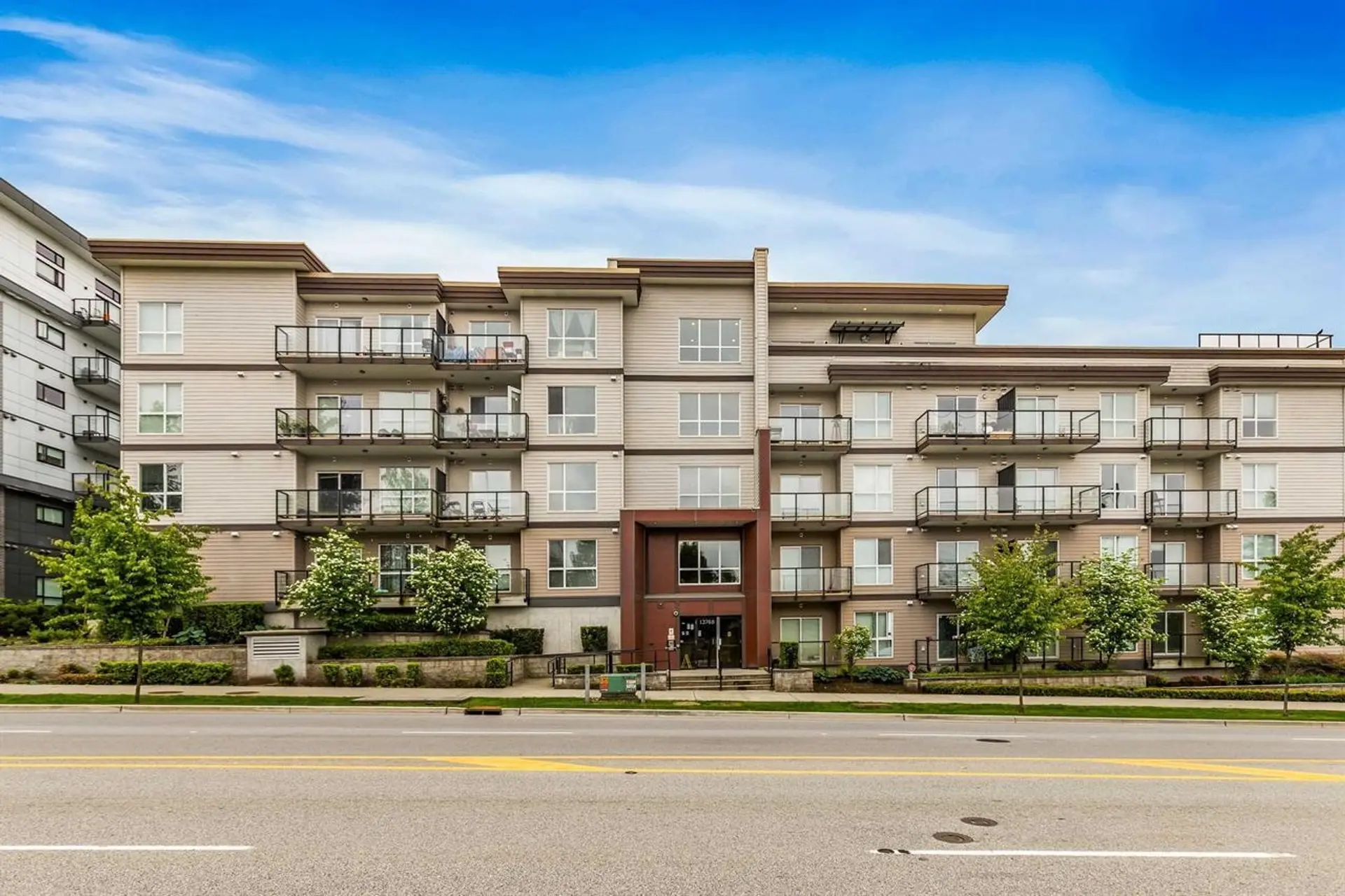#210 13768 108 Avenue - Image 2