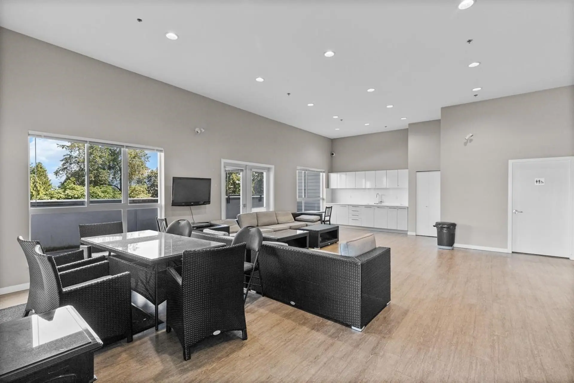 #210 13768 108 Avenue - Image 5