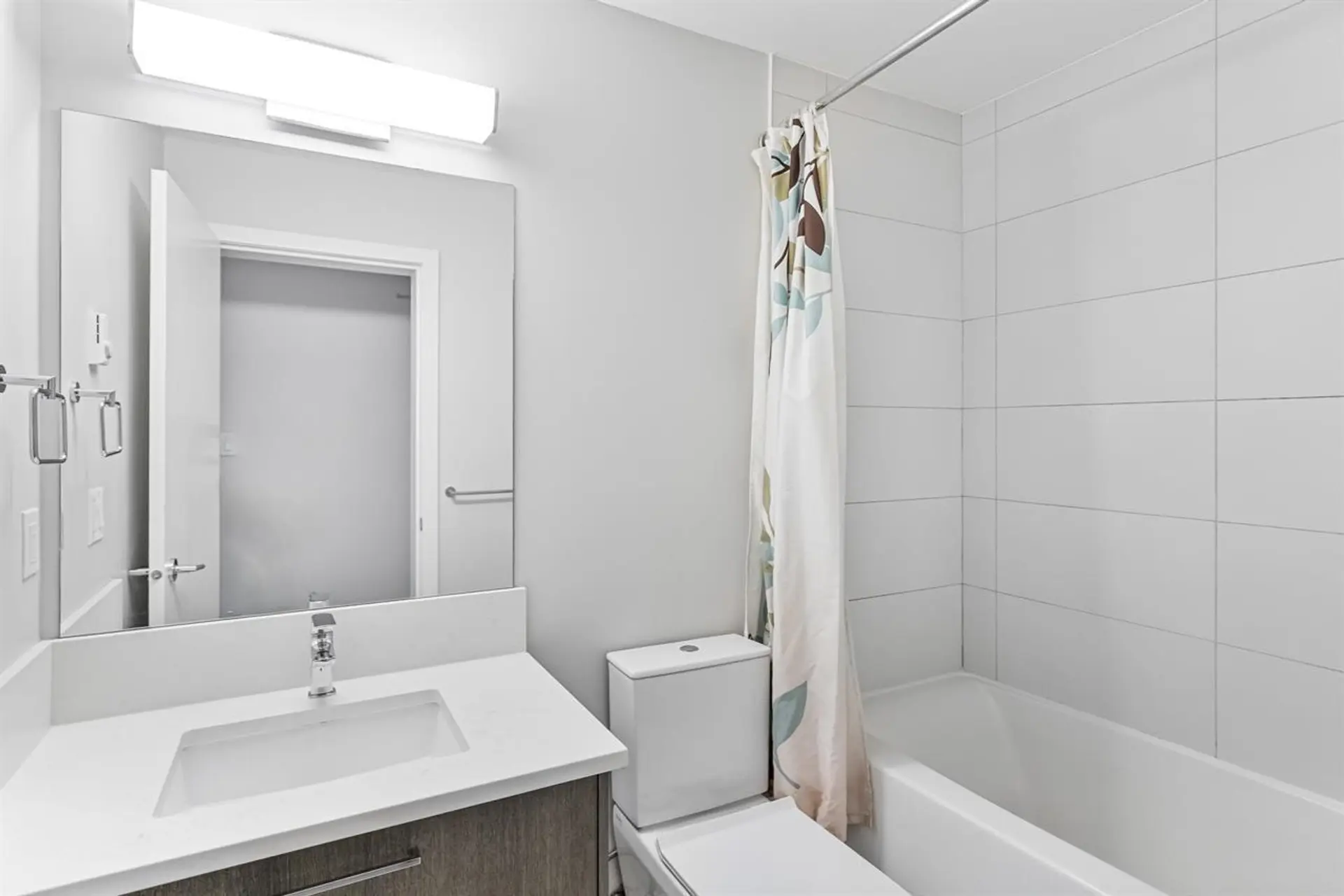 #210 13768 108 Avenue - Image 4