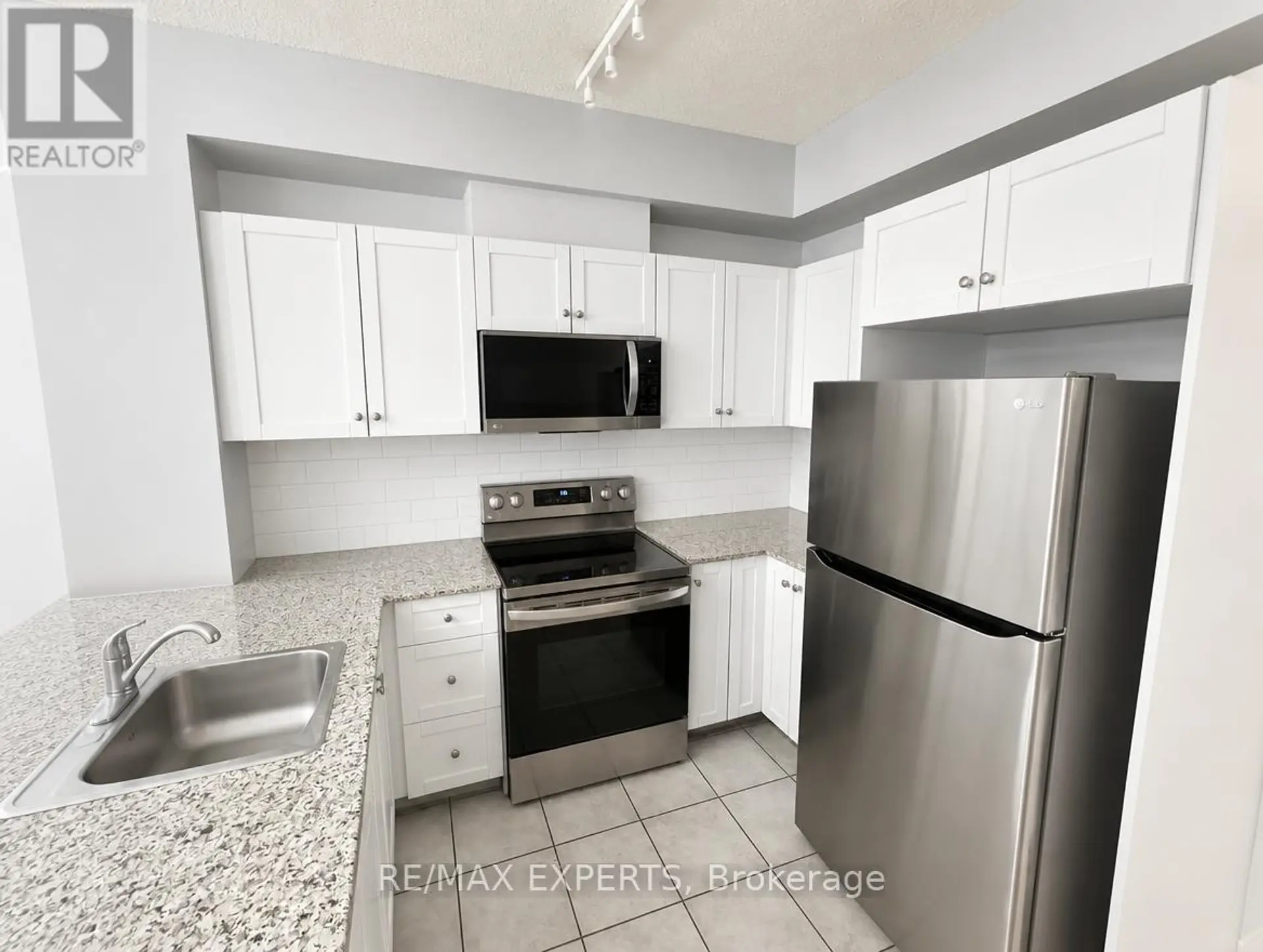 1359 RATHBURN ROAD - Image 1