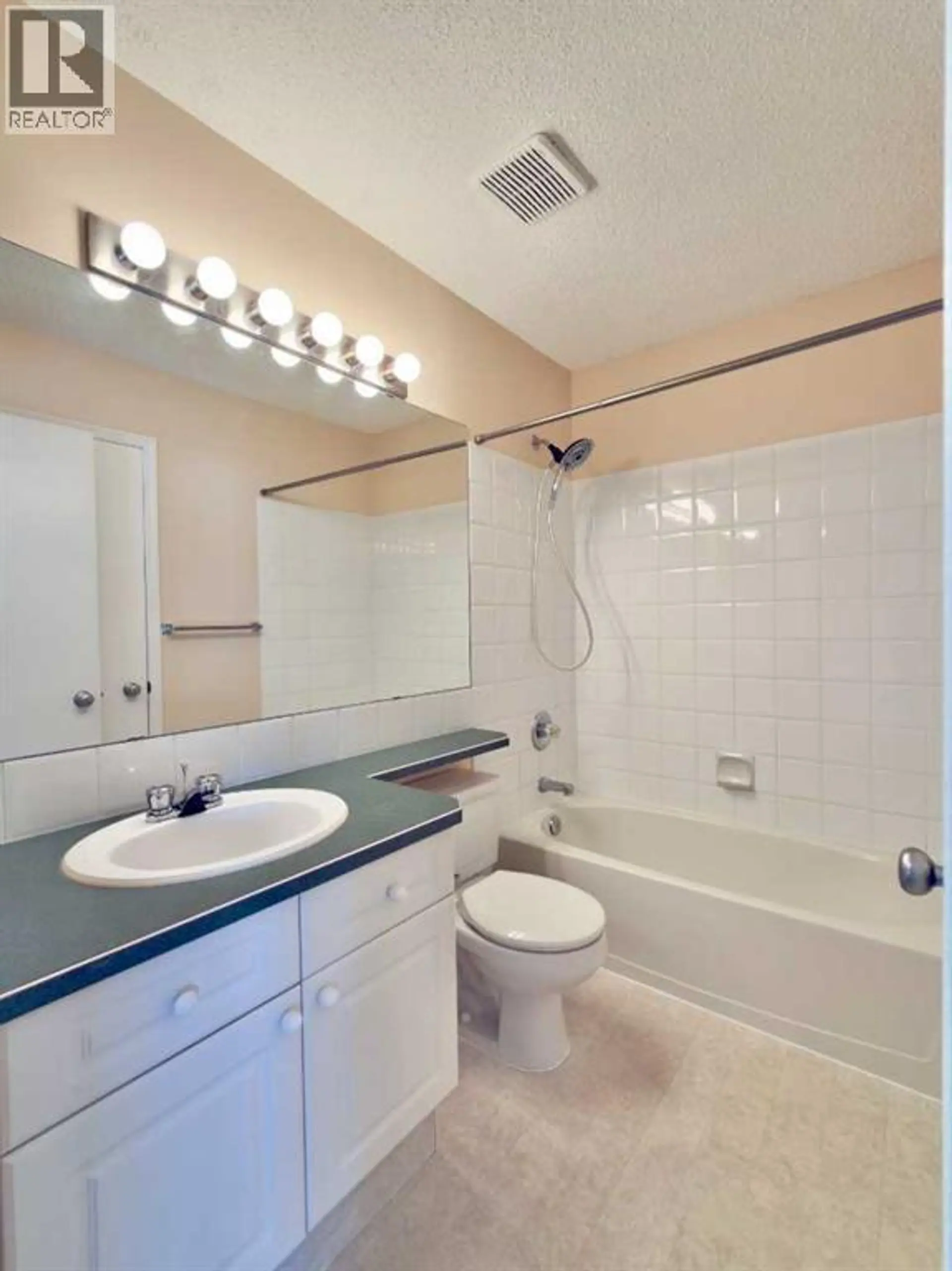 206 Tuscany Drive NW - Image 16