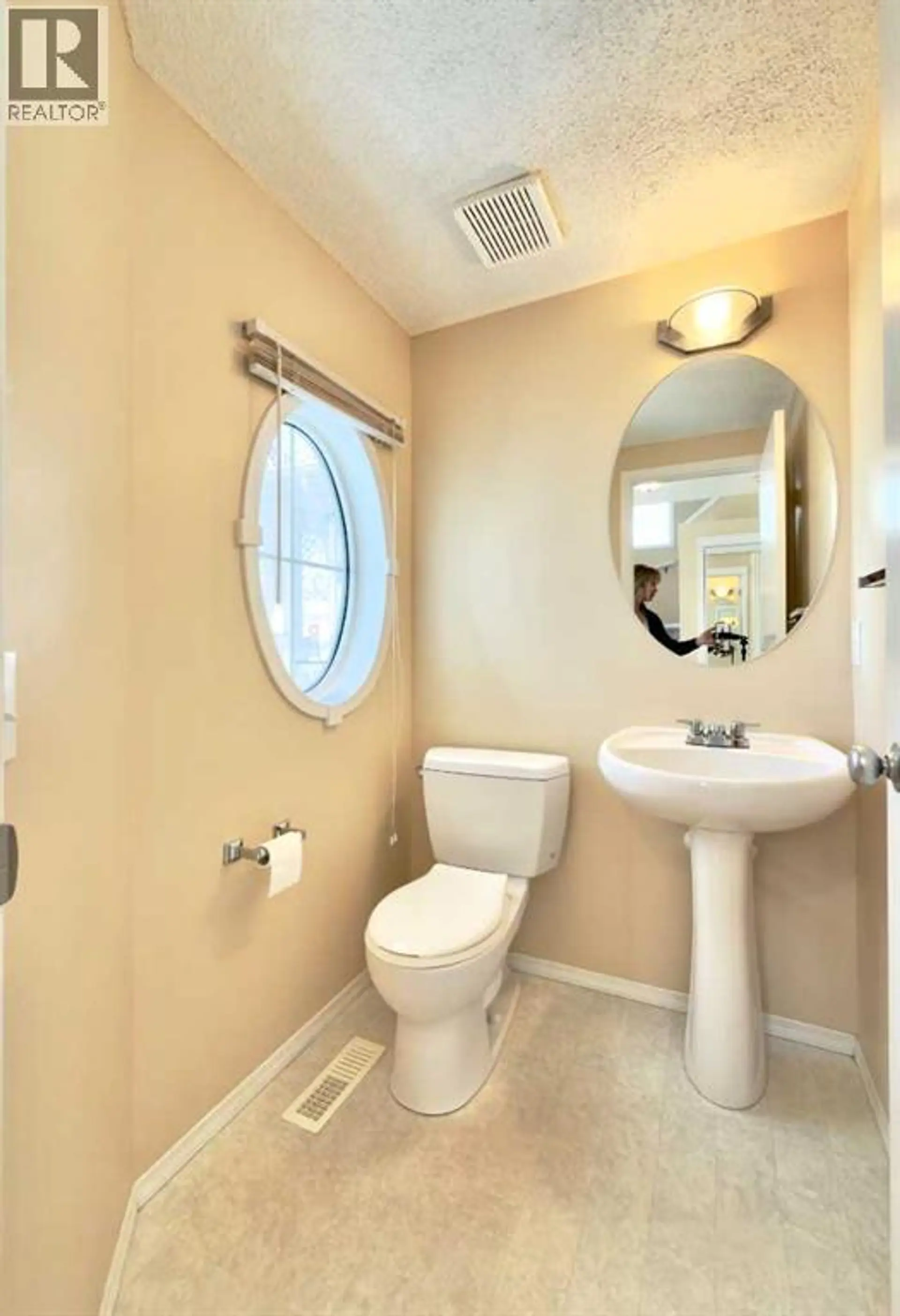 206 Tuscany Drive NW - Image 10