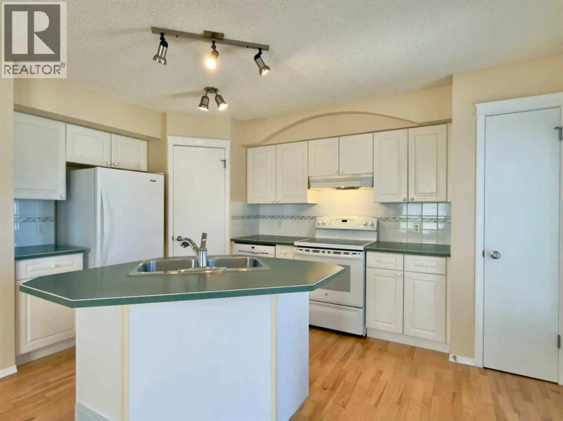 206 Tuscany Drive NW - Image 5