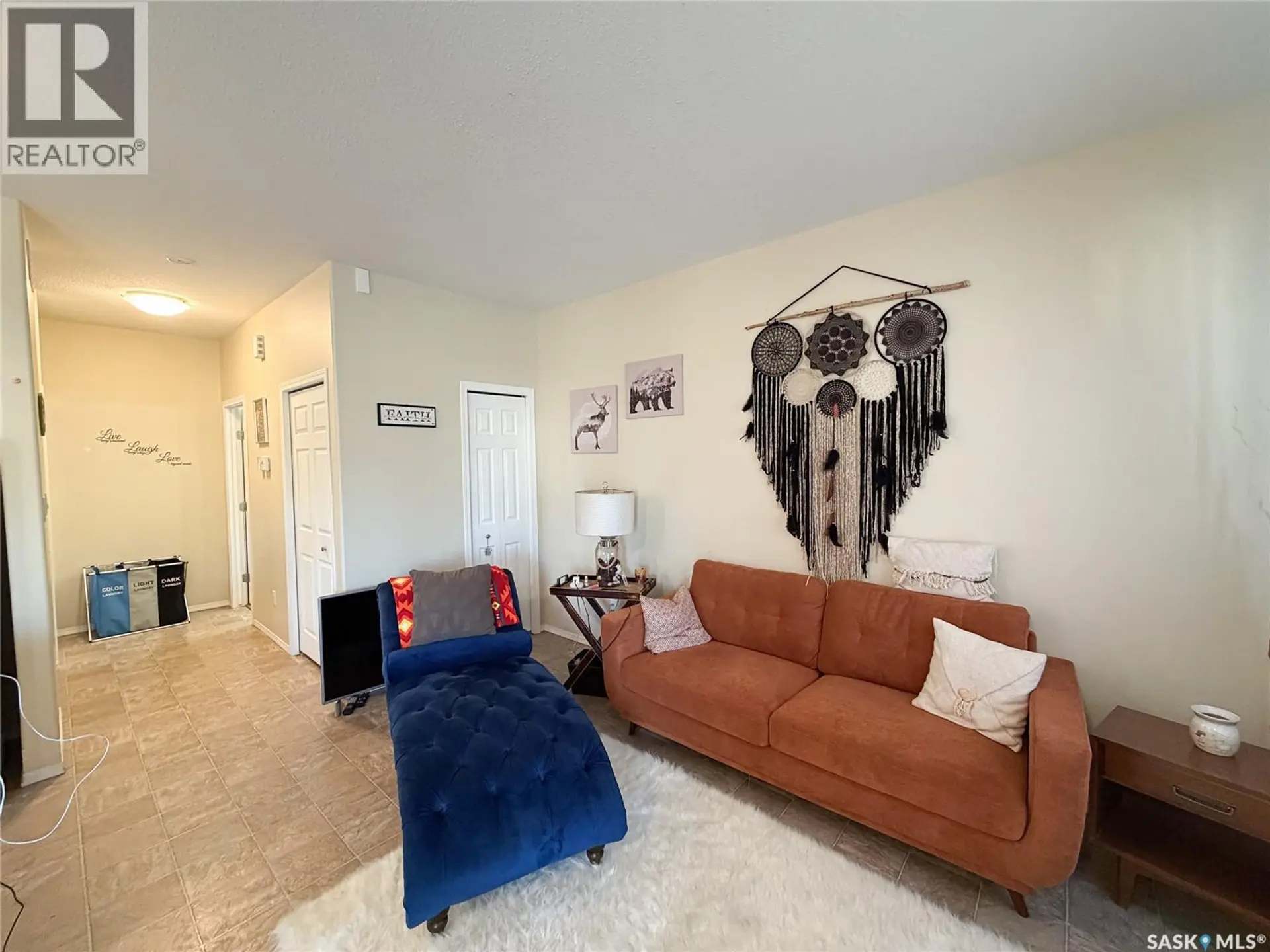 215 2nd STREET W - Image 3