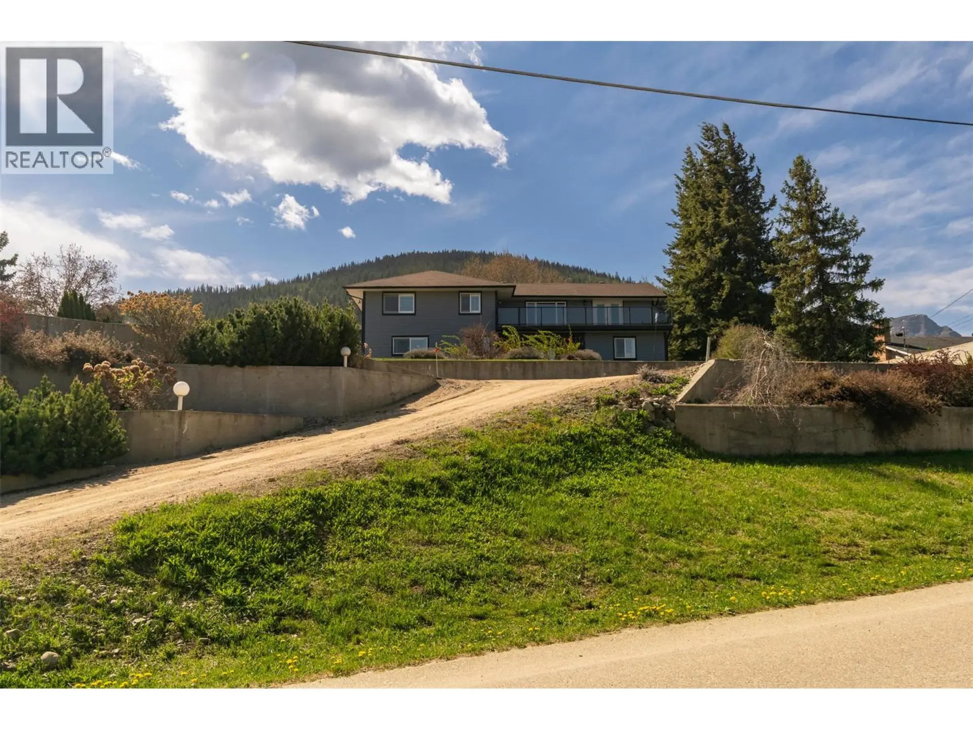 Property at 1350 13 Avenue SE, Salmon Arm, BC