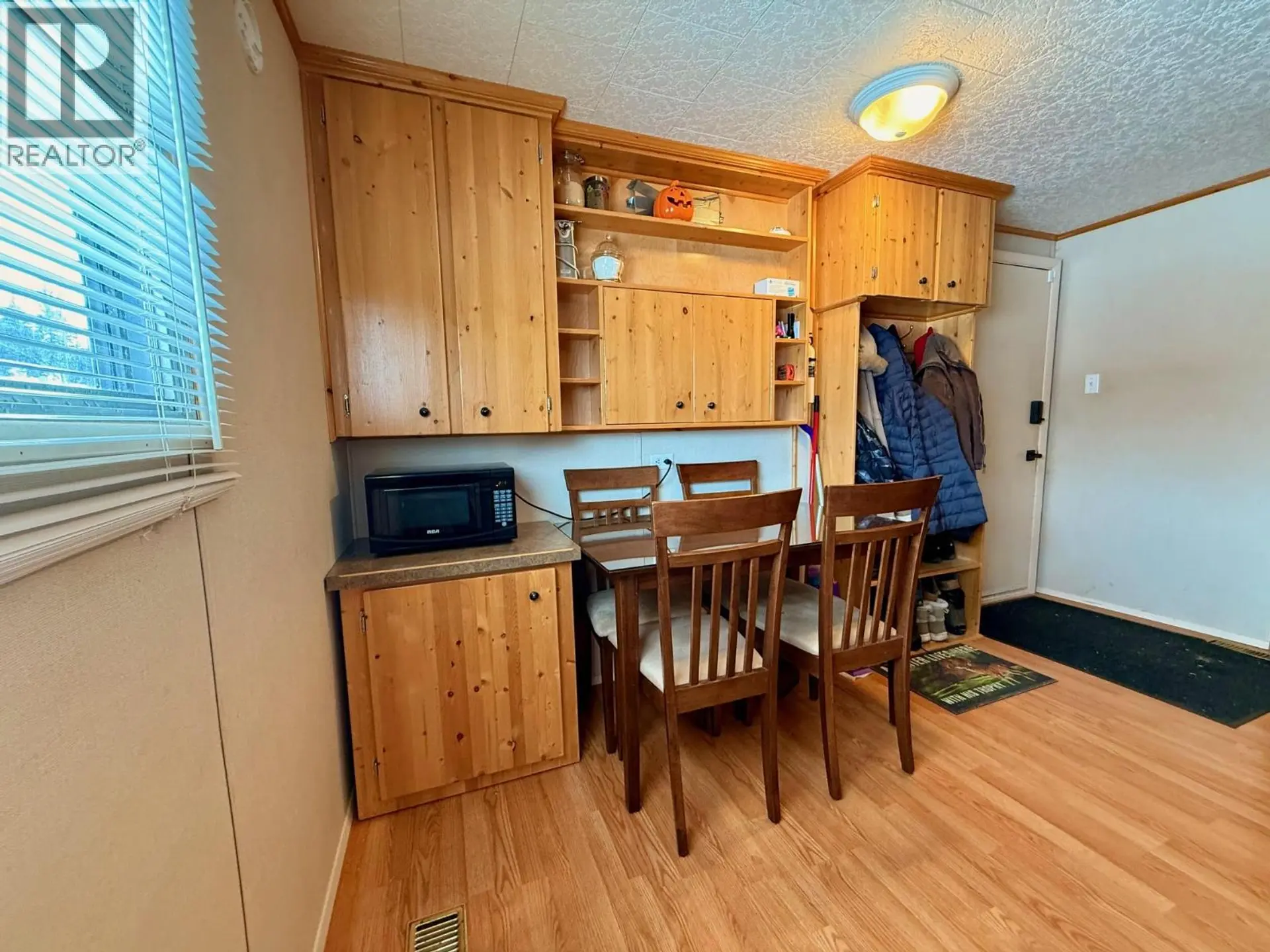 #E10 60 COKATO Road - Image 5