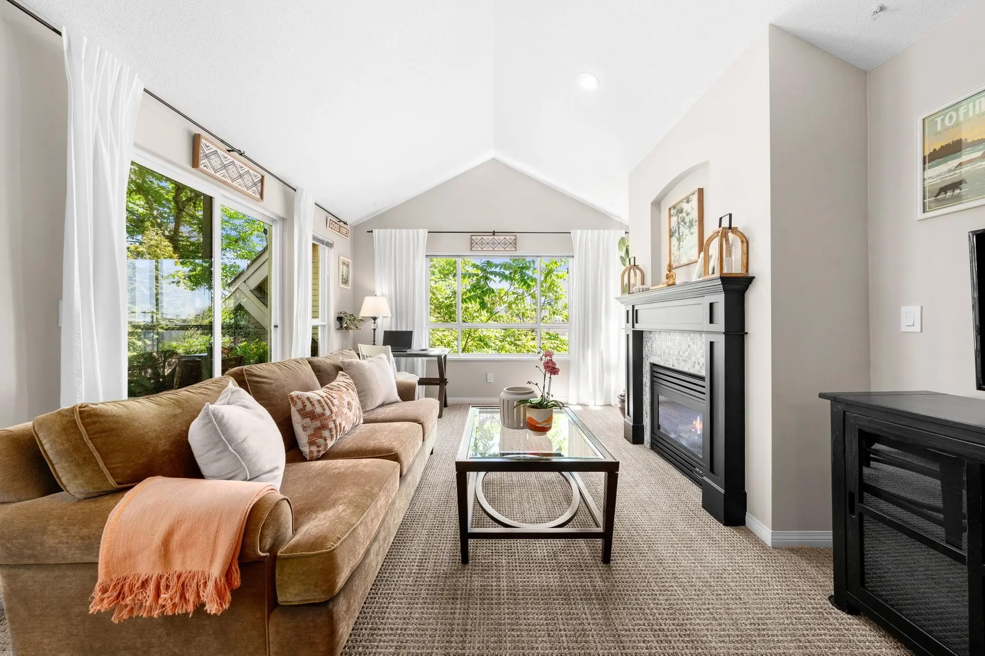 Property at #303 365 E 1st Street, North Vancouver, BC
