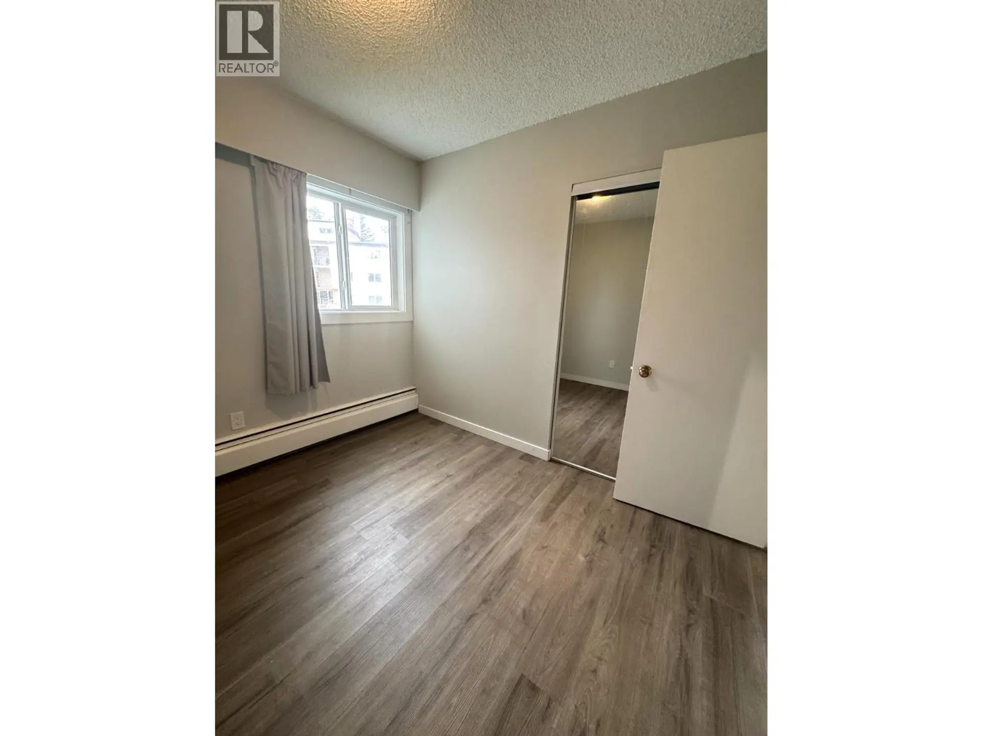 #102 2117 2ND Street N - Image 12