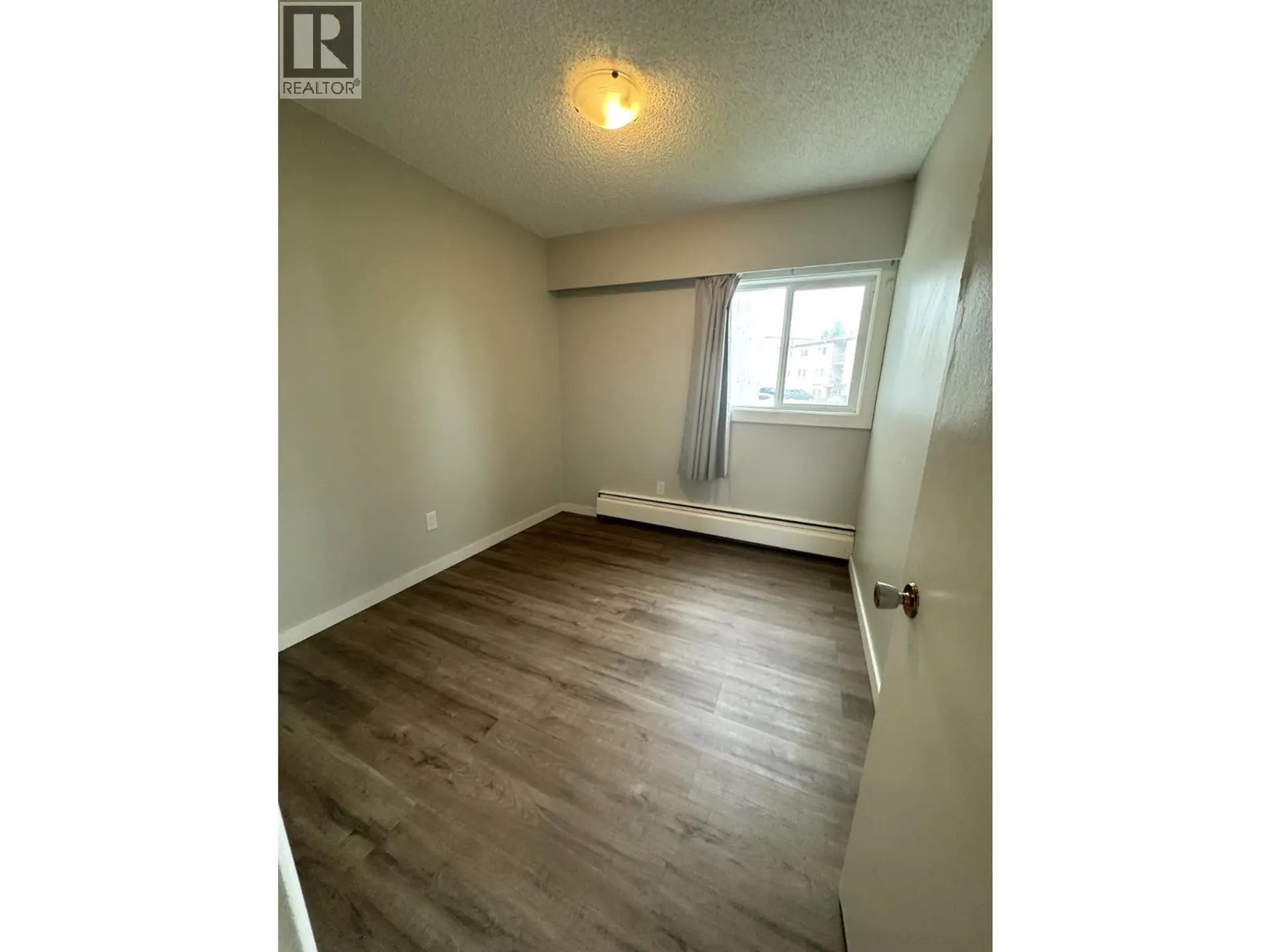 #102 2117 2ND Street N - Image 13