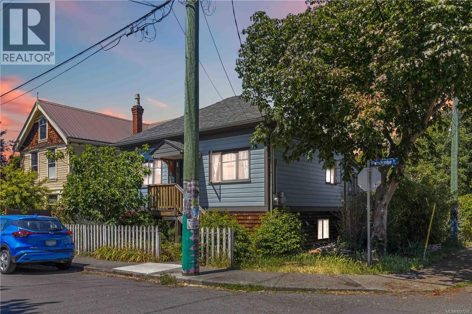Property at 1334 Pembroke St, Victoria, BC