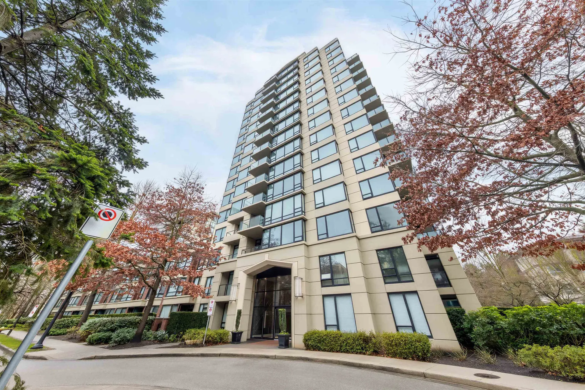 Property at #1601 9180 Hemlock Drive, Richmond, BC