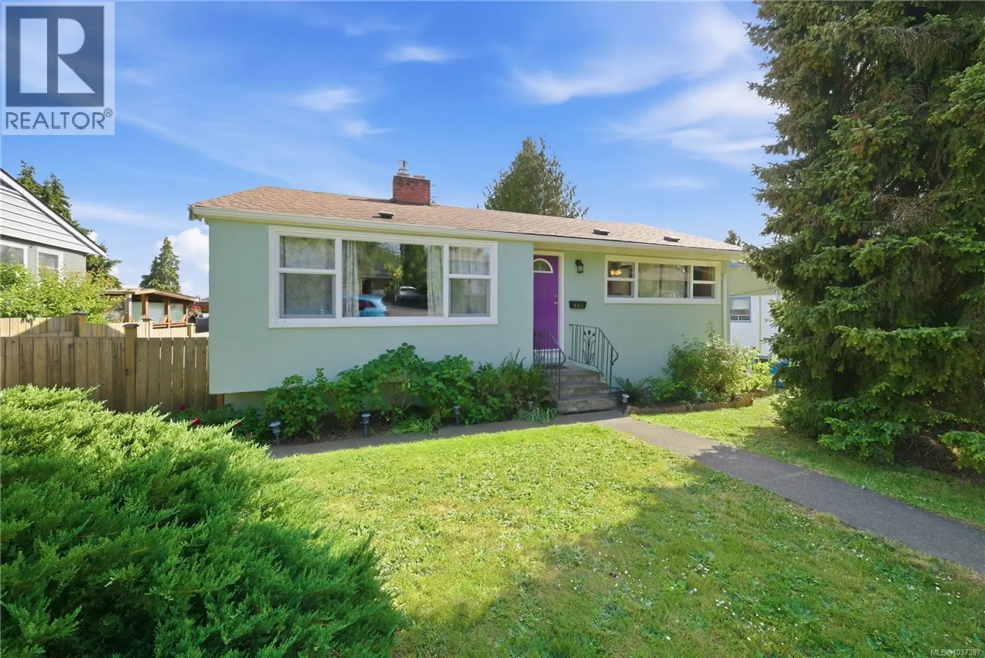 Property at 443 Aysgarth St, Nanaimo, BC