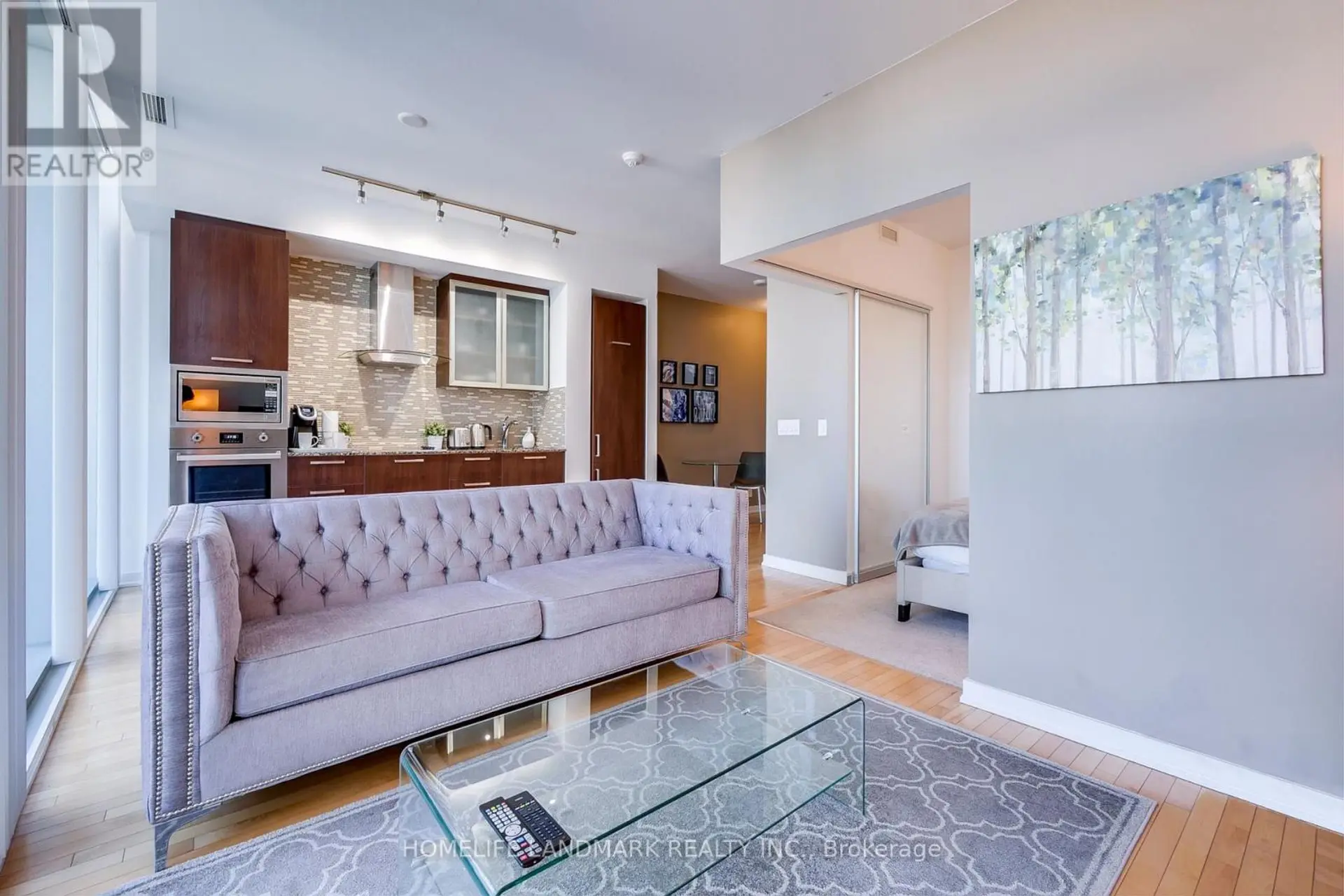 #1807 14 YORK STREET - Image 9