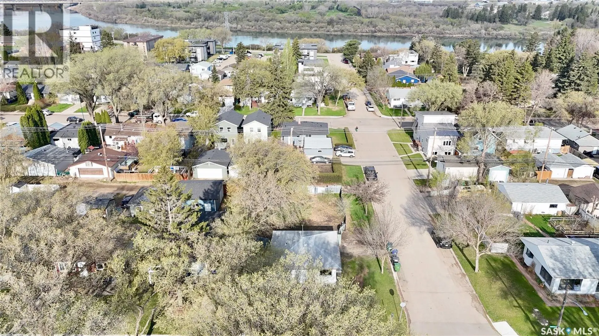 2102 Herman AVENUE - Image 10