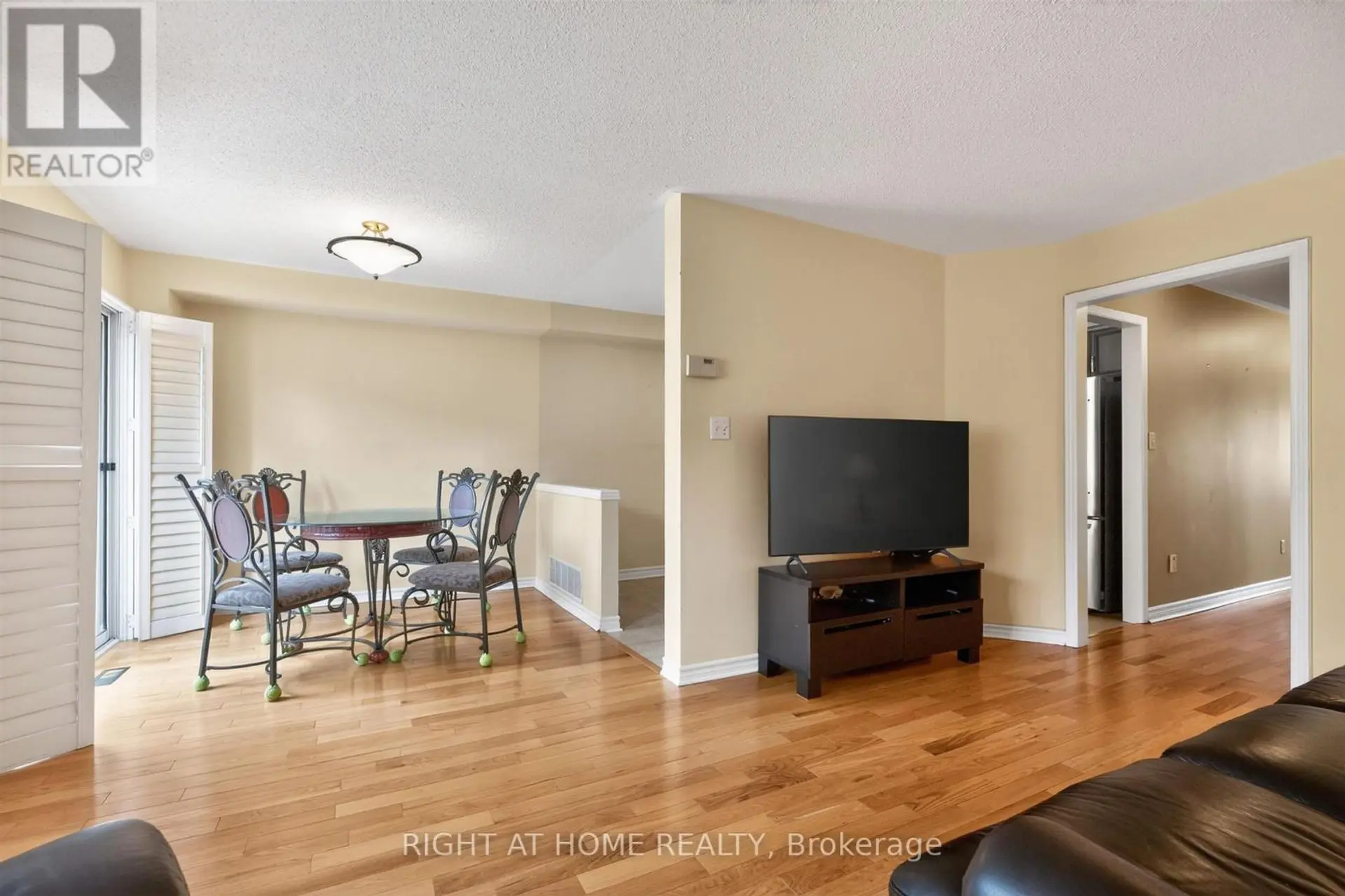 1181 WESTVIEW TERRACE - Image 9