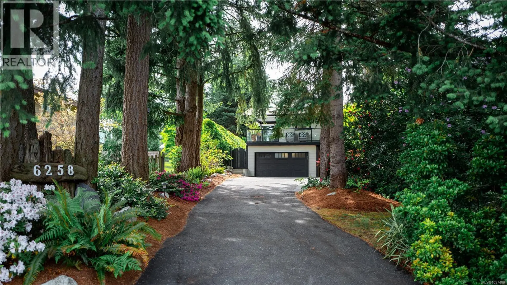 Property at 6258 Robin Way, Central Saanich, BC