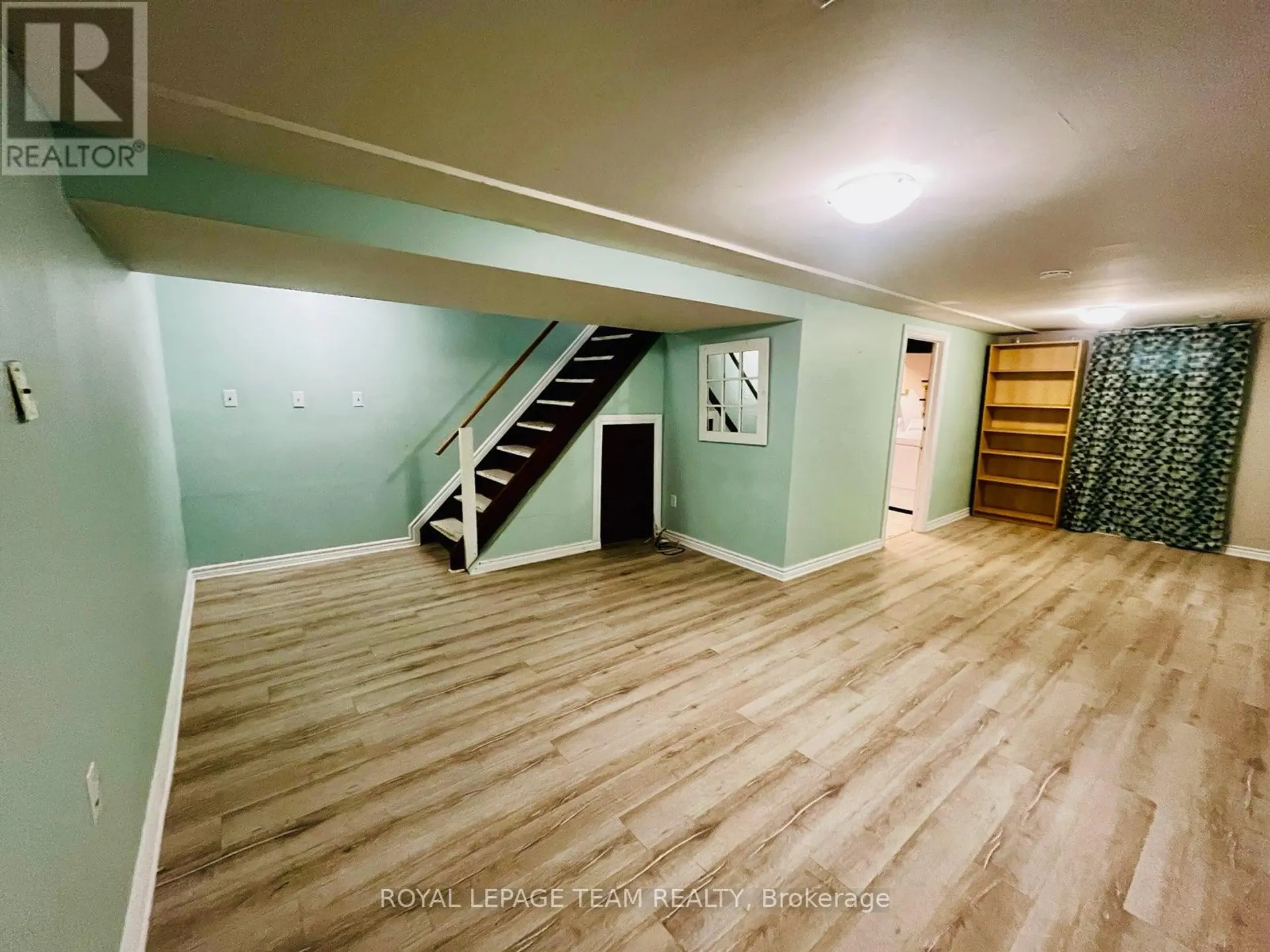 183 MCELROY DRIVE - Image 17