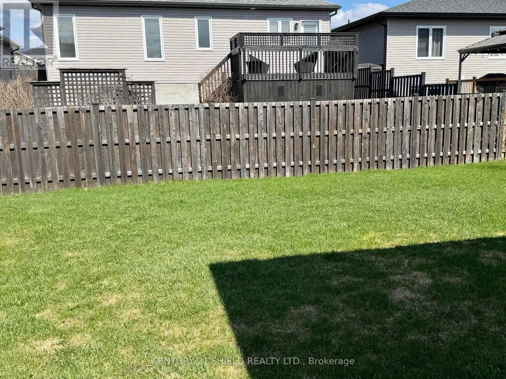 101 MCKENZIE STREET W - Image 7