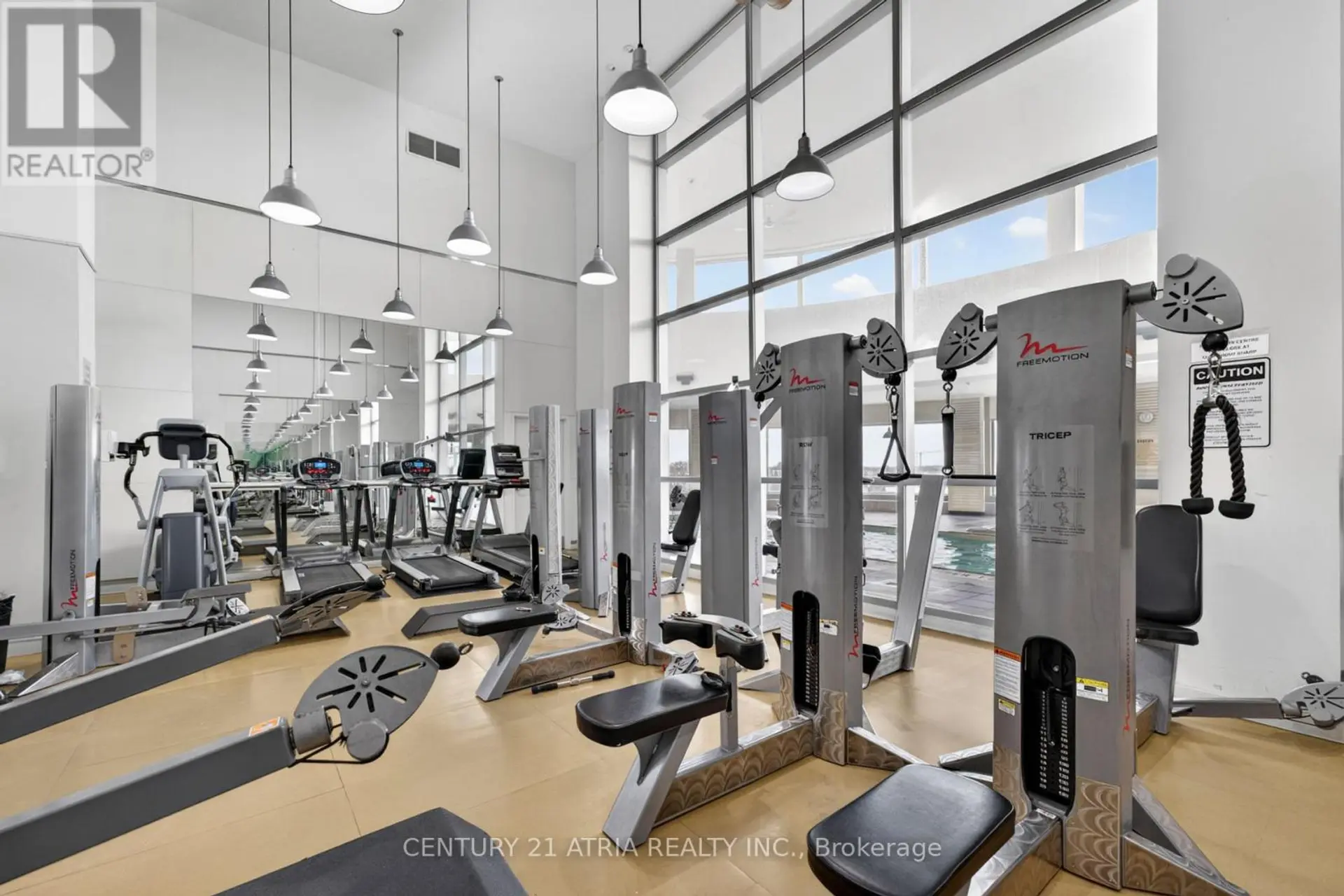#908 38 LEE CENTRE DRIVE - Image 16