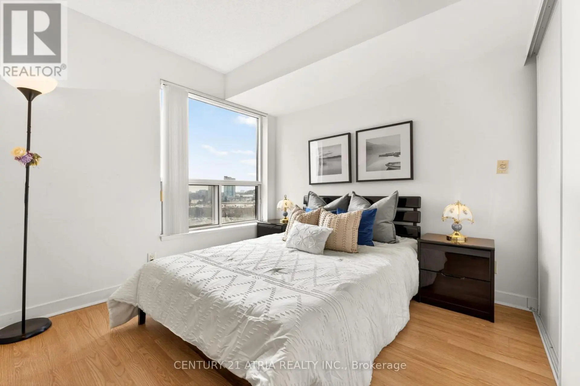#908 38 LEE CENTRE DRIVE - Image 8
