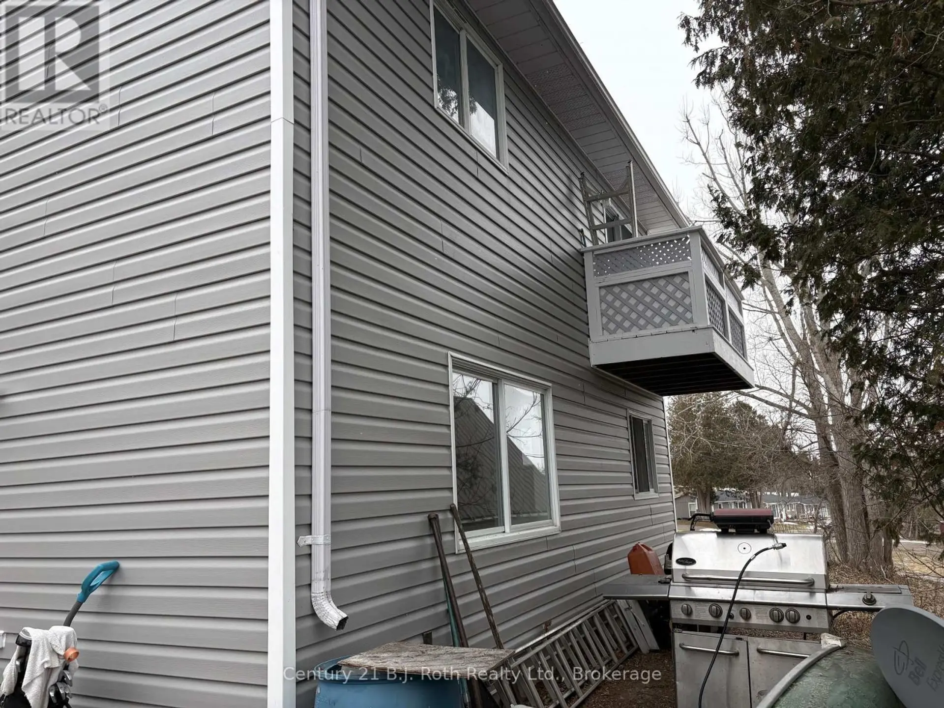 36 BIRCHCLIFF AVENUE - Image 3