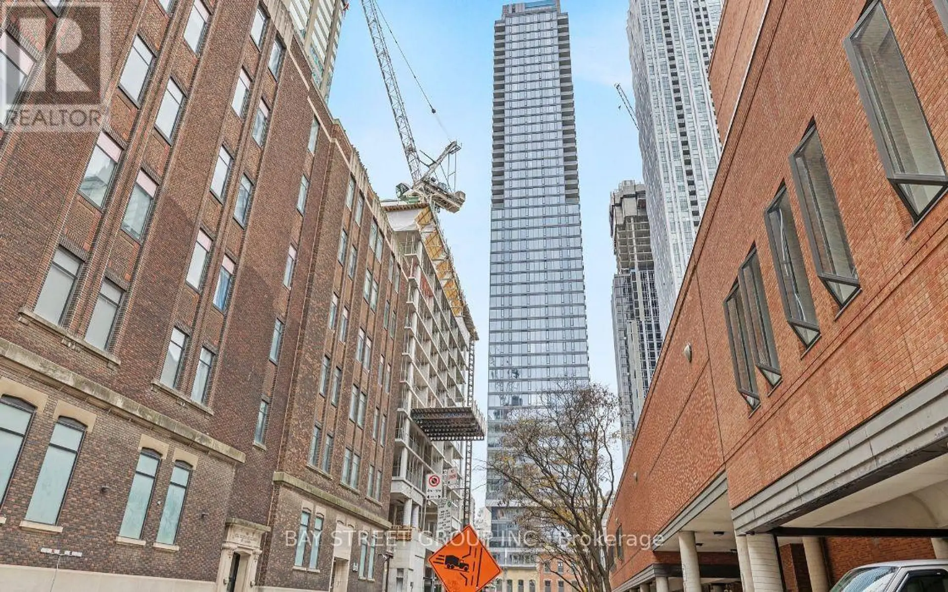 #2009 8 CUMBERLAND STREET - Image 12