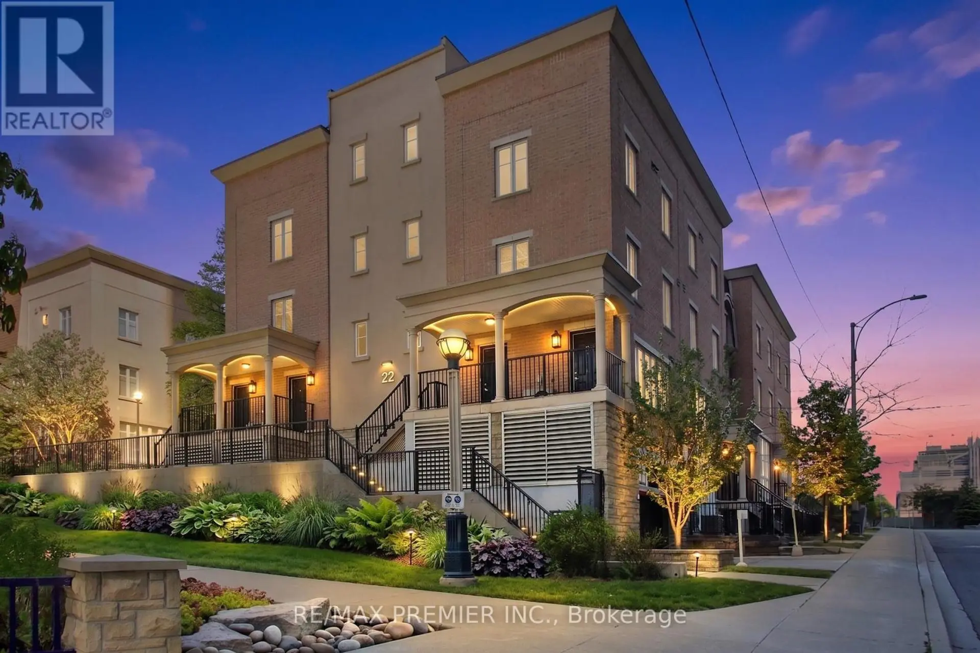 #109 22 WESTERN BATTERY ROAD - Image 1